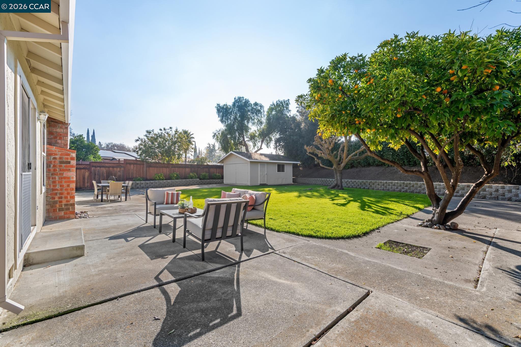876 Santa Ana Dr