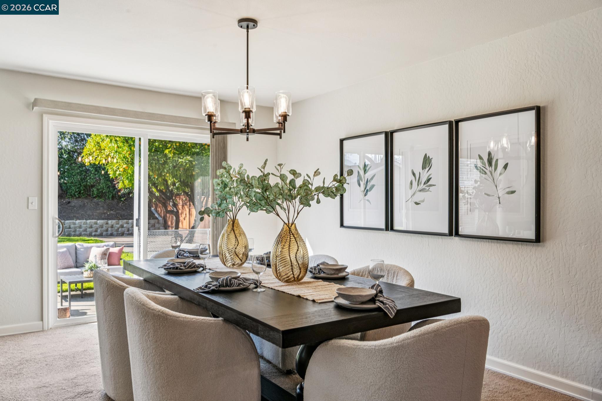 876 Santa Ana Dr