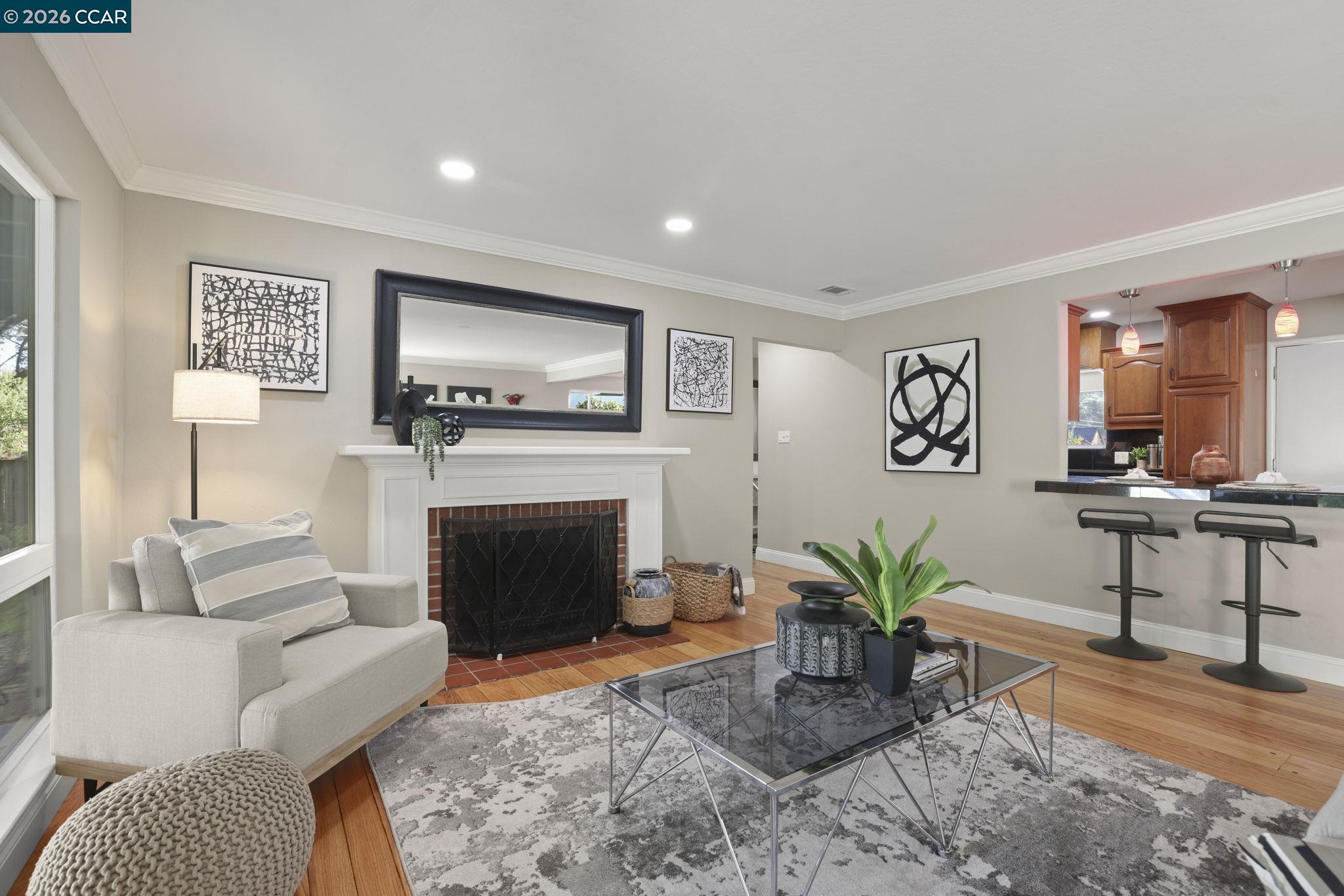 202 Christie Dr