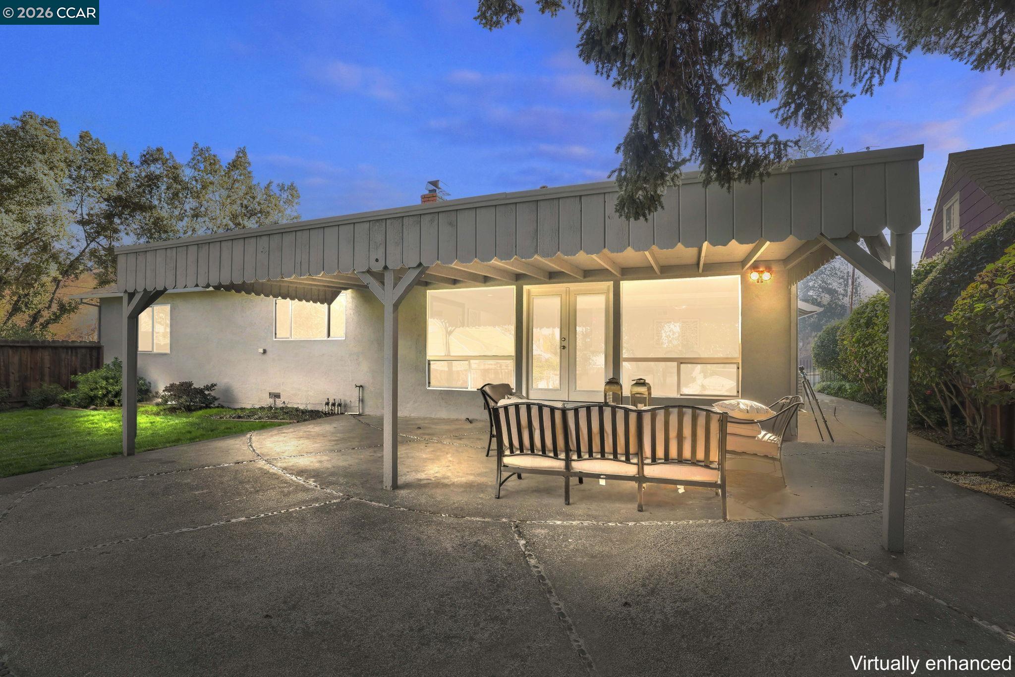 202 Christie Dr