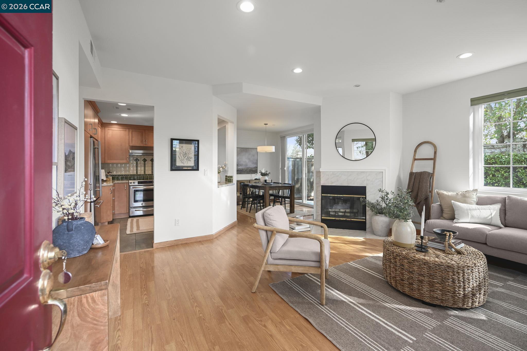 48 Danville Oak Pl
