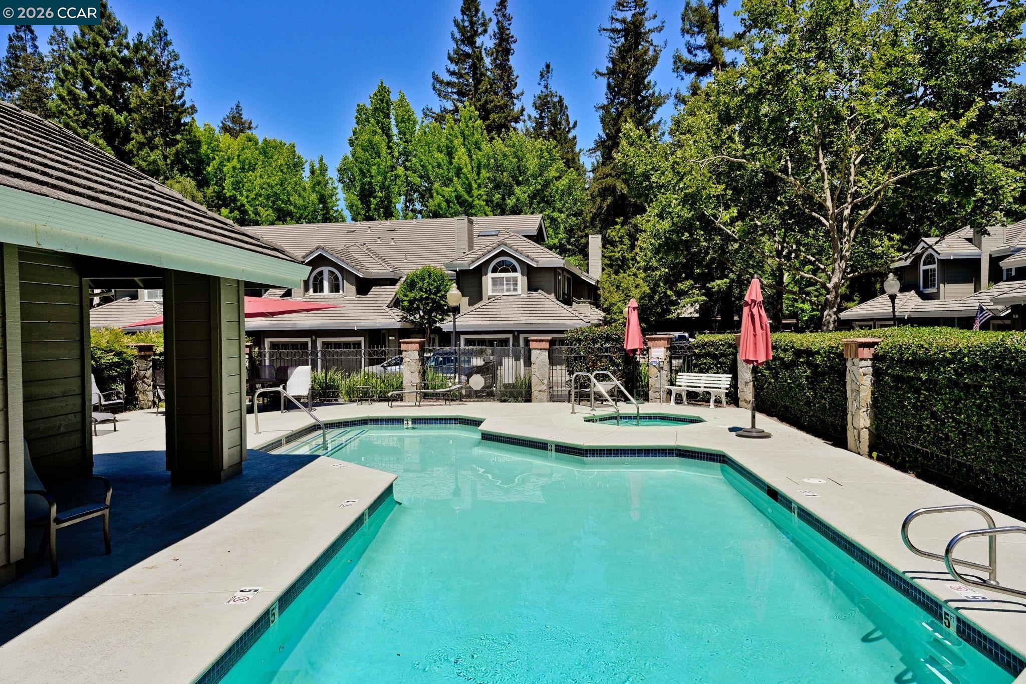 48 Danville Oak Pl