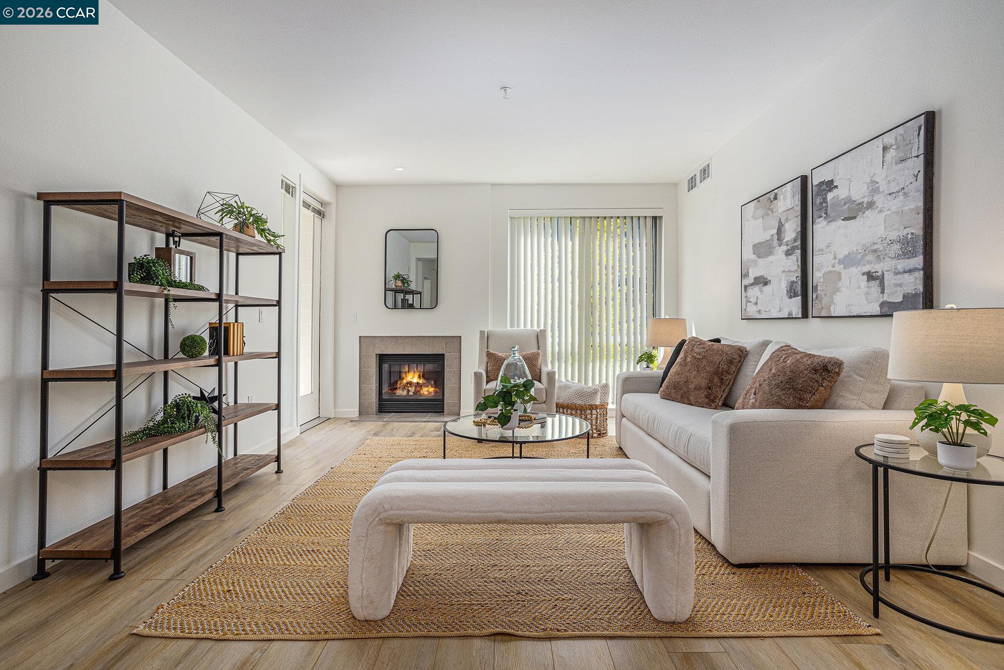 1655 N California Blvd # 338