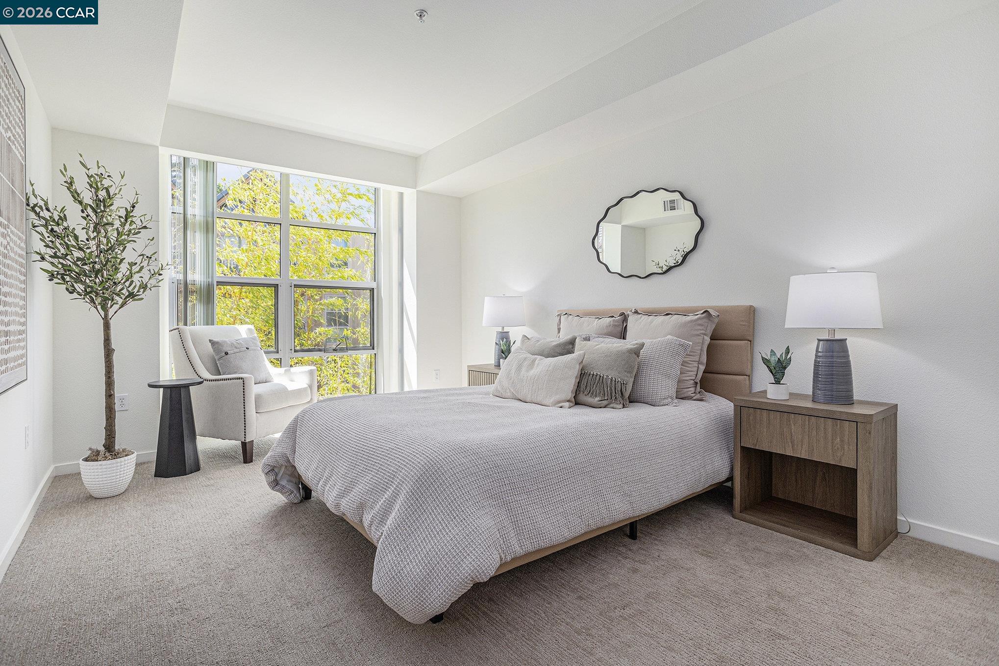 1655 N California Blvd # 338