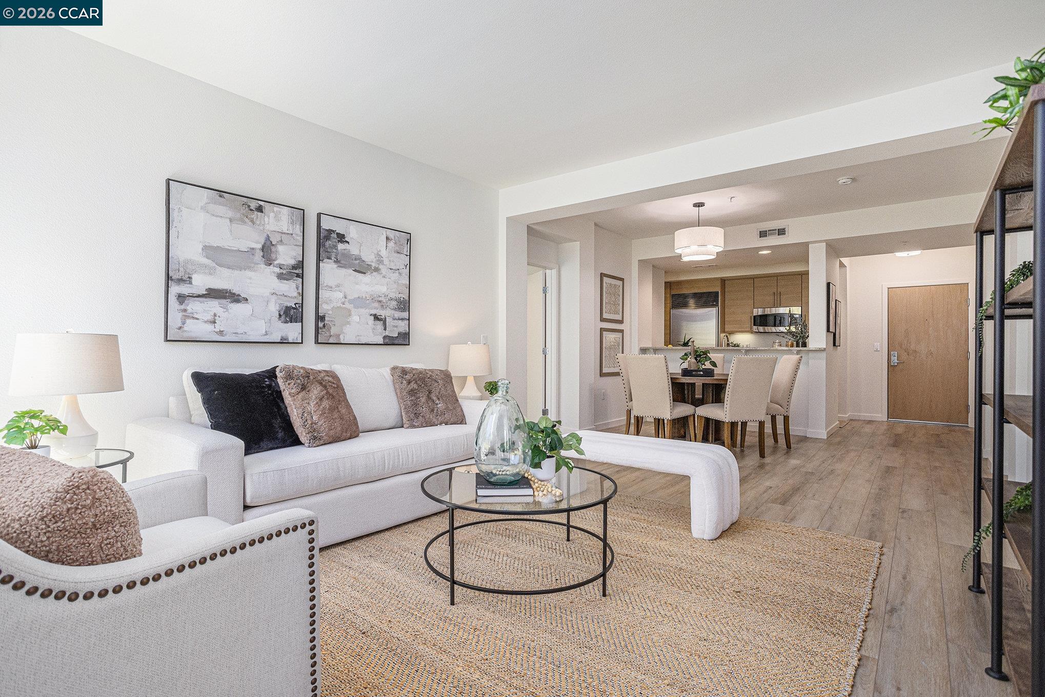 1655 N California Blvd # 338