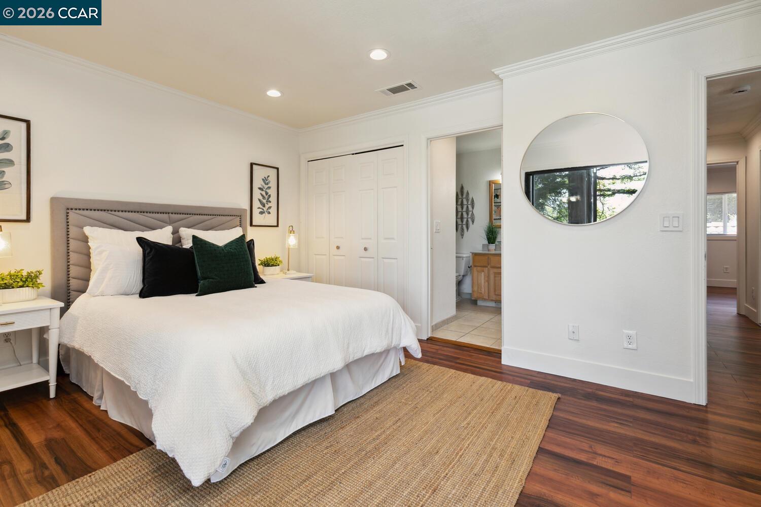 128 Via Cabrera Ln
