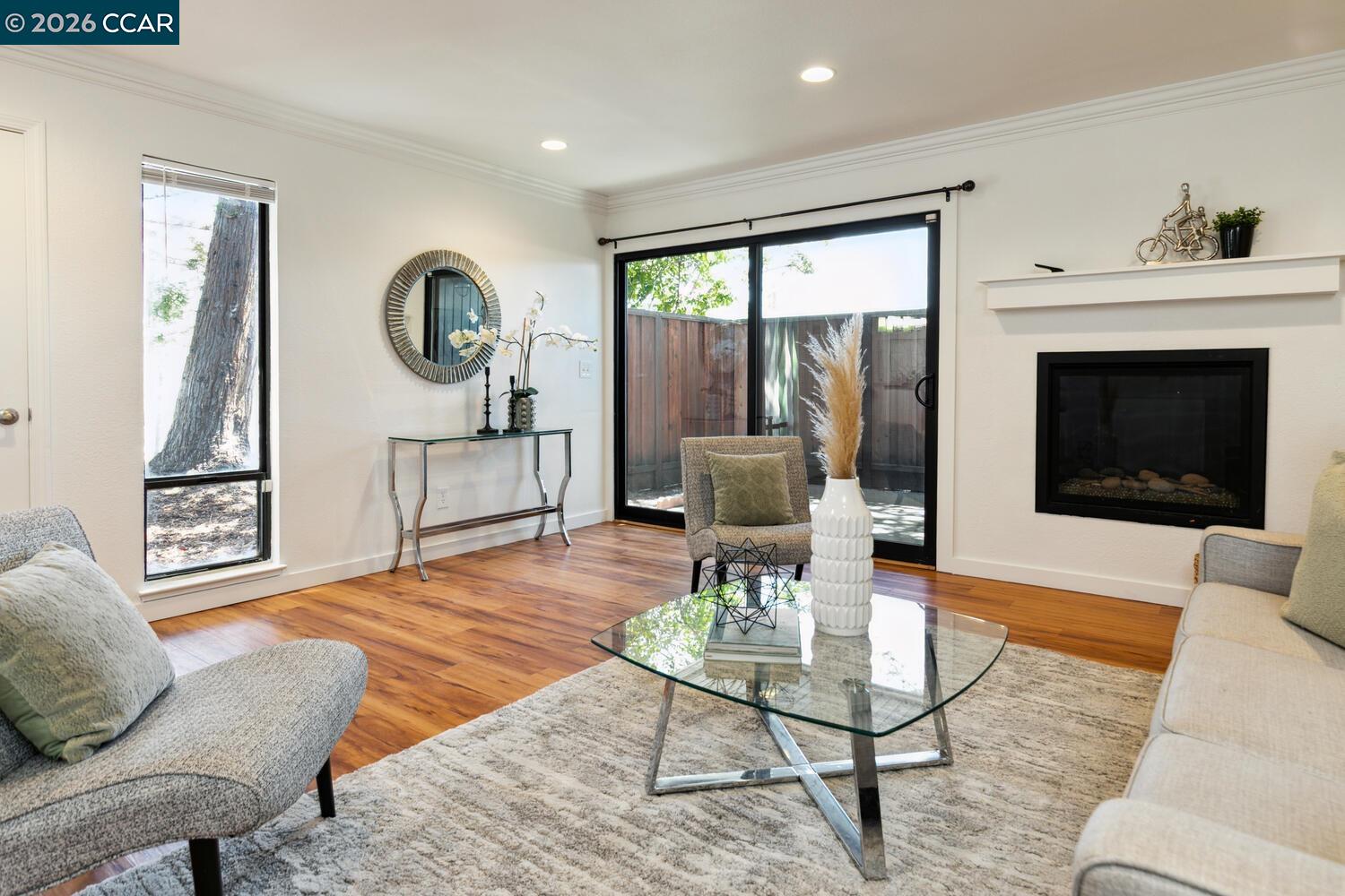 128 Via Cabrera Ln