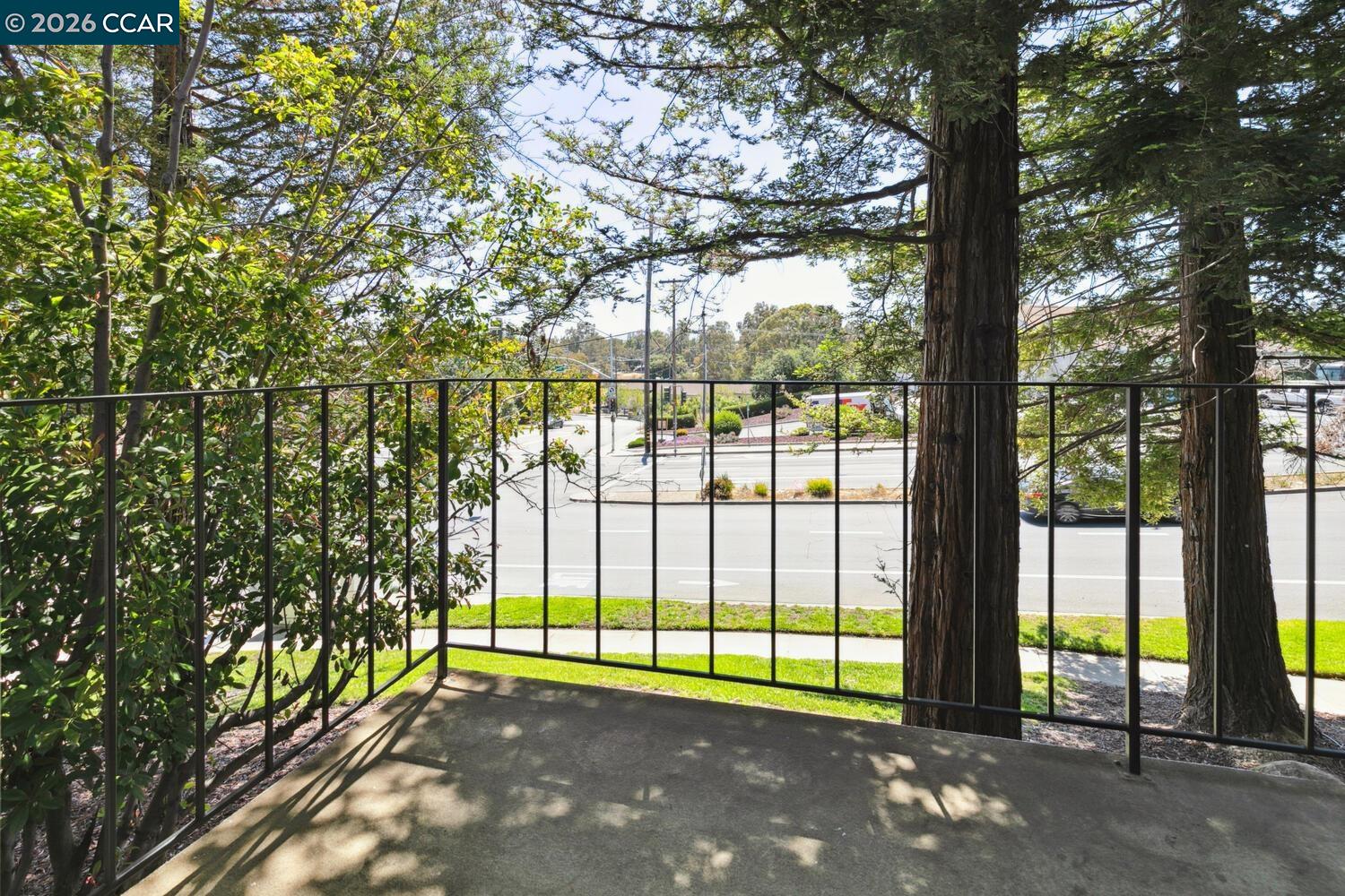 128 Via Cabrera Ln