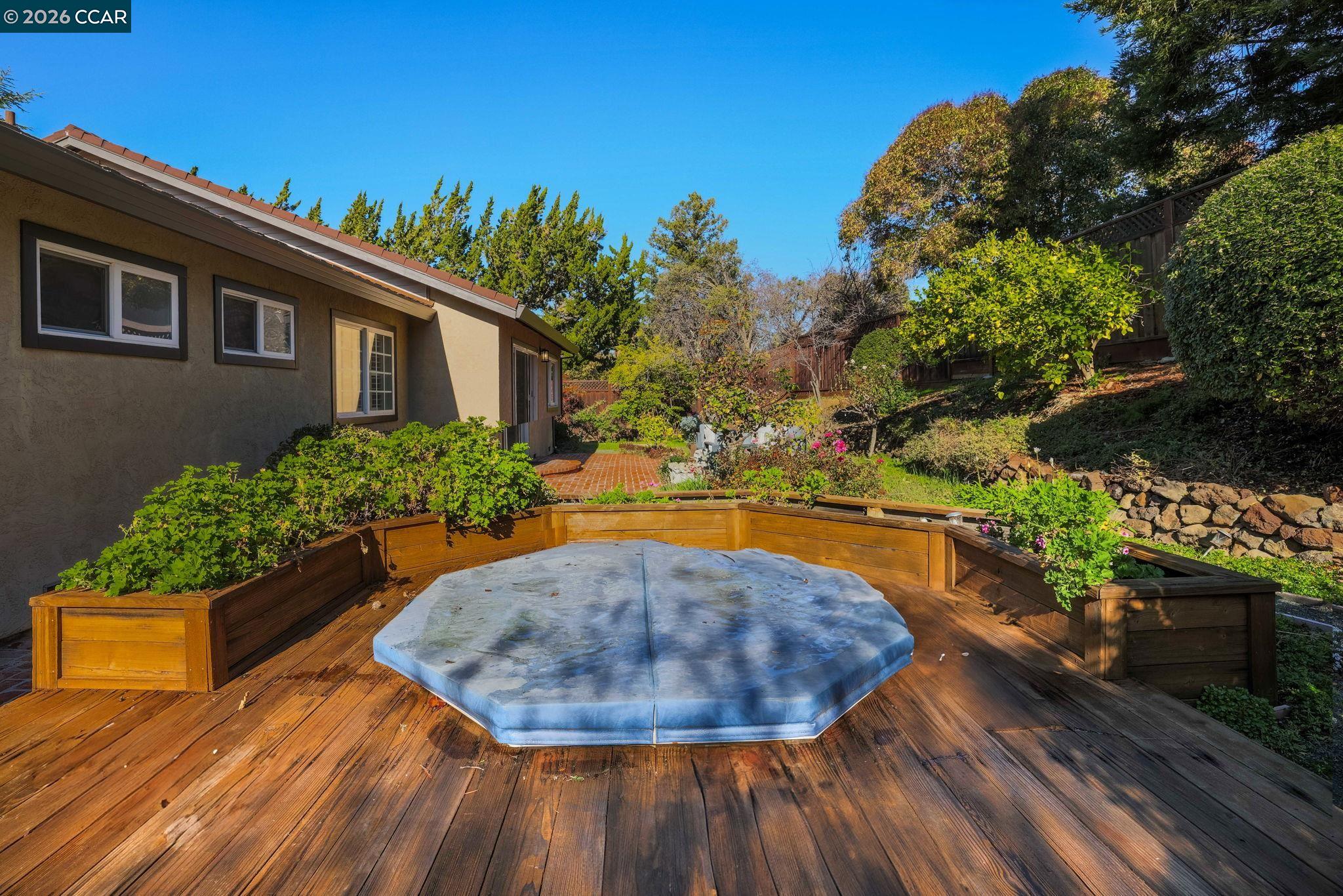 406 Mt Sequoia Ct