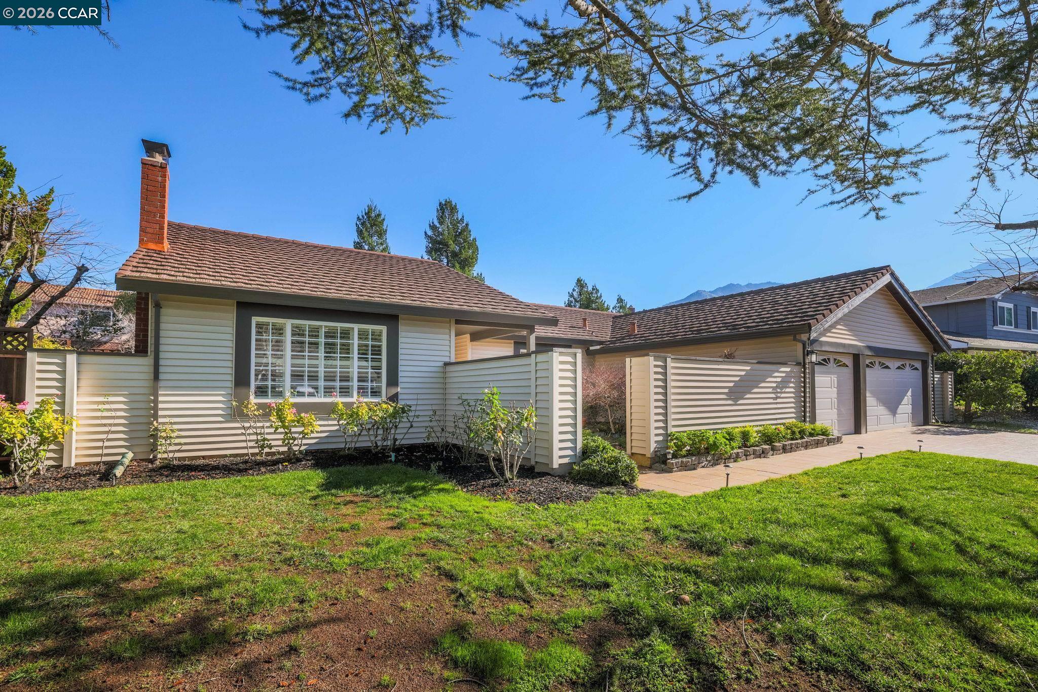 406 Mt Sequoia Ct