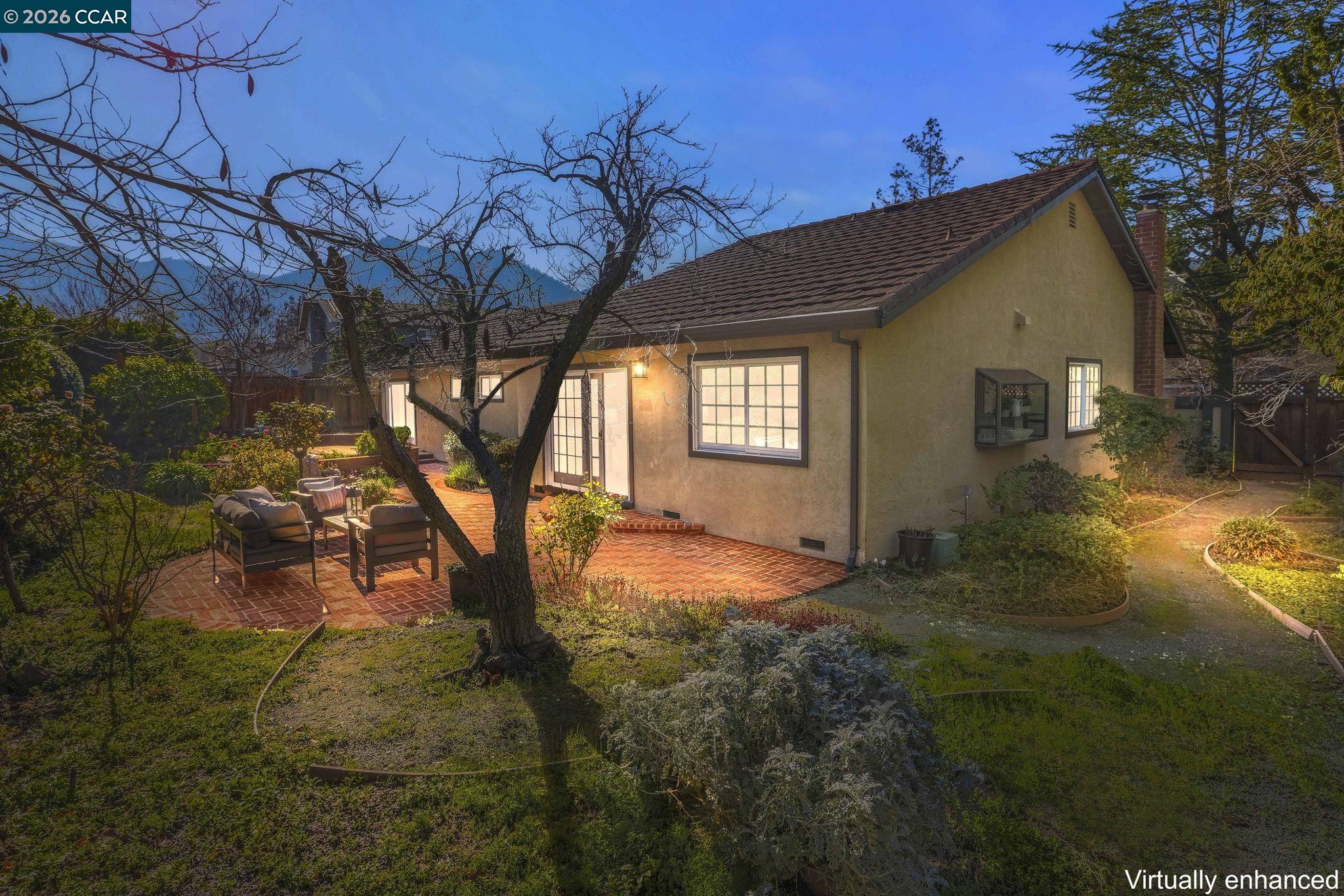 406 Mt Sequoia Ct