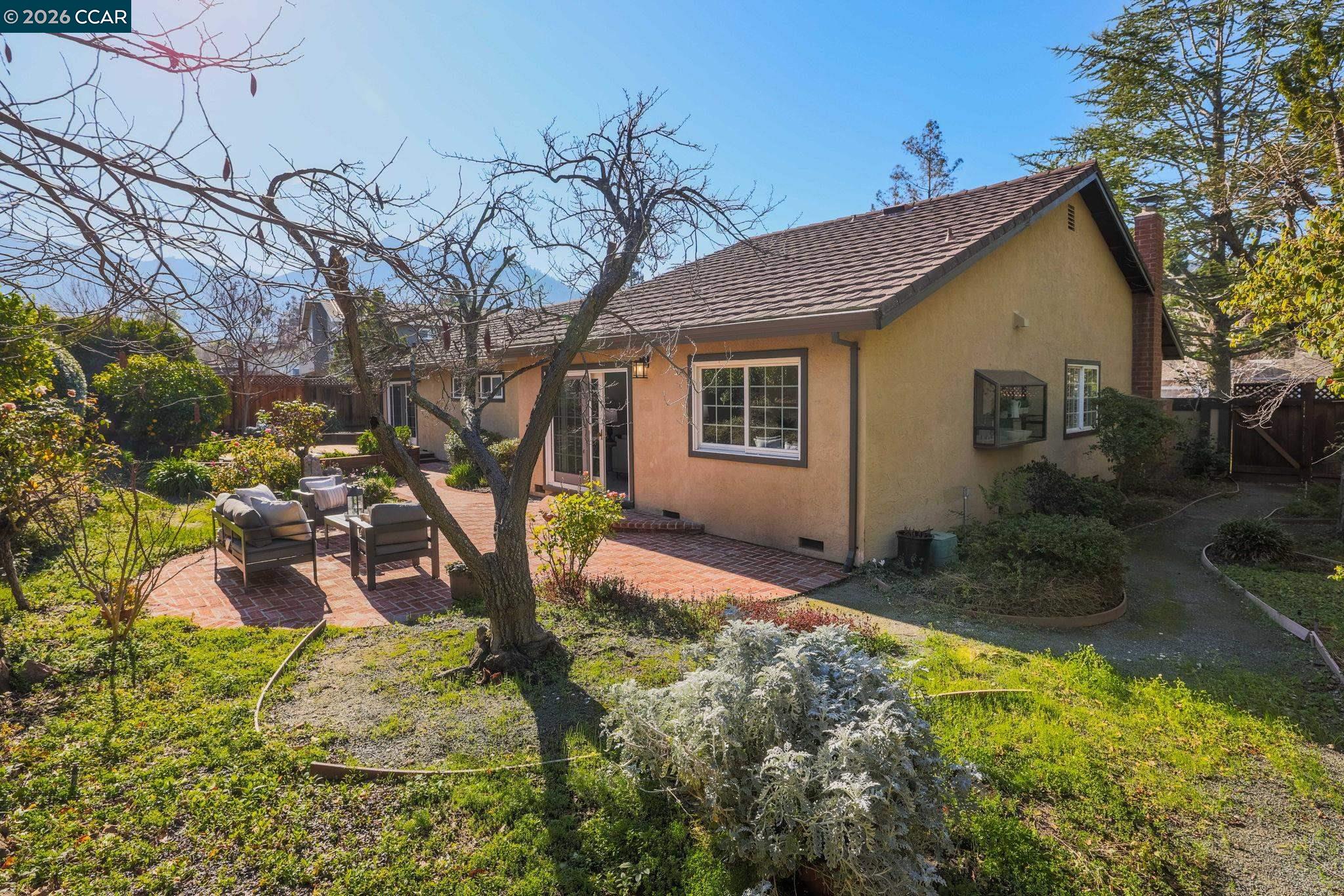 406 Mt Sequoia Ct