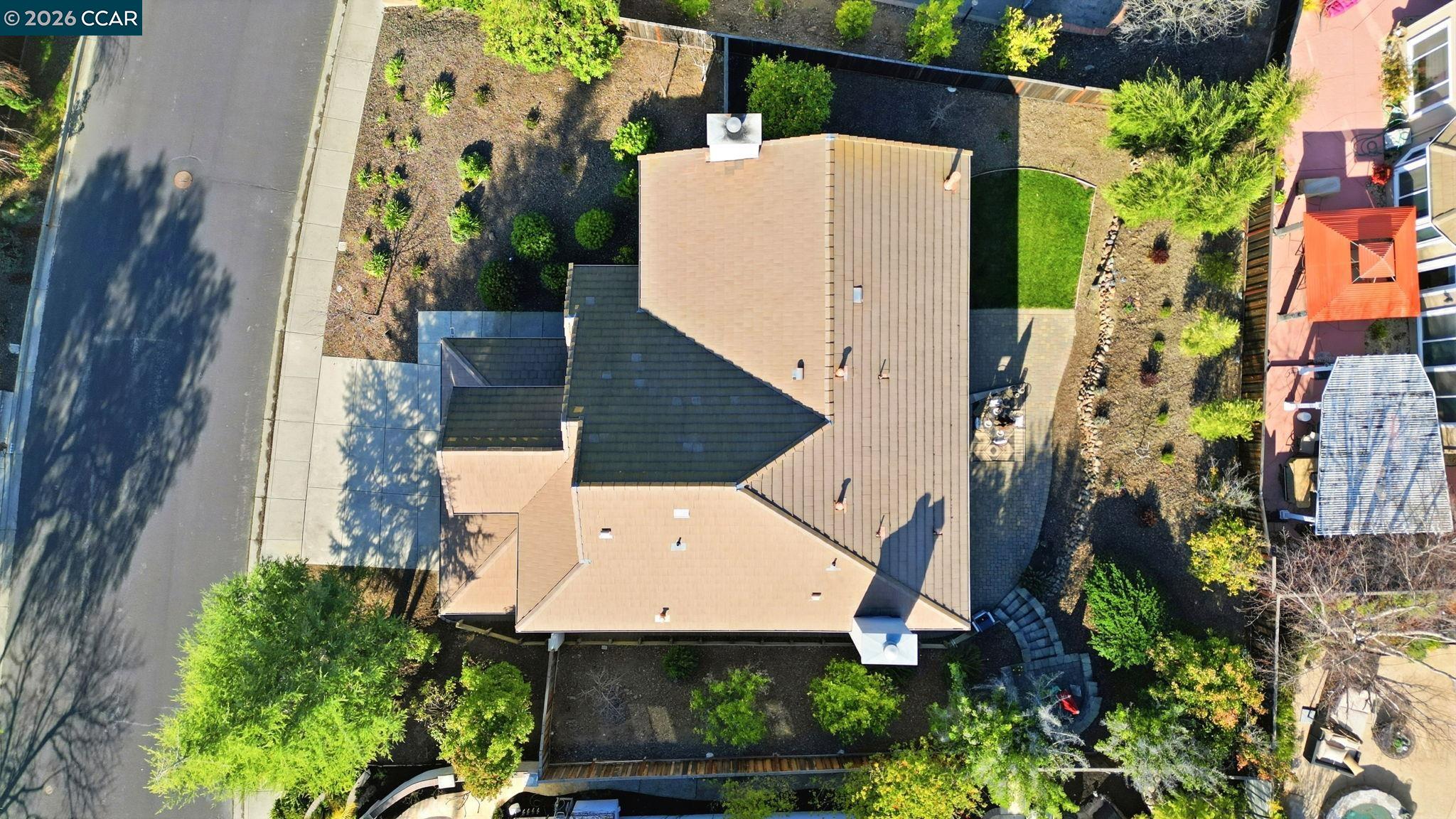 868 Deer Spring Cir