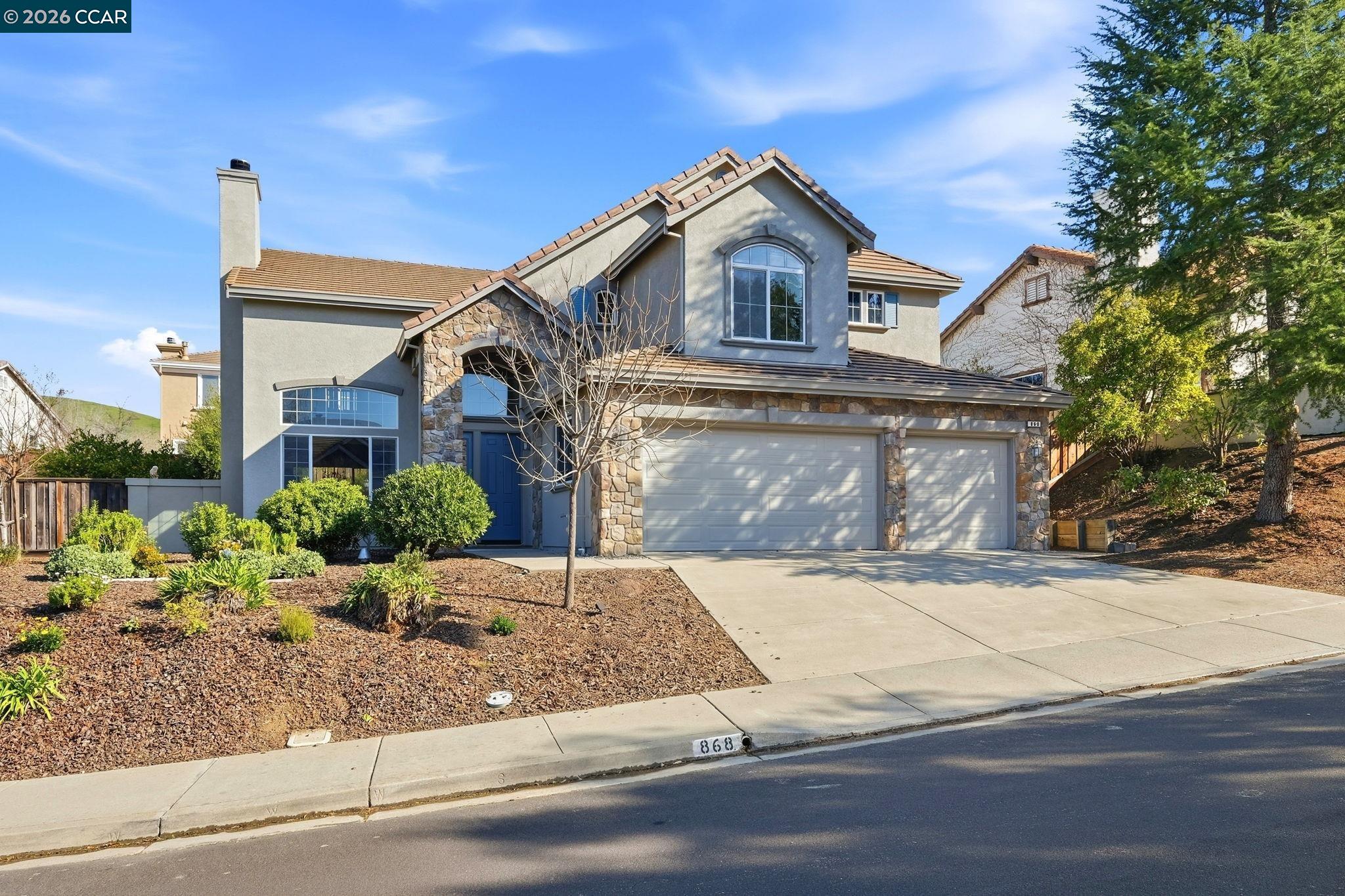 868 Deer Spring Cir