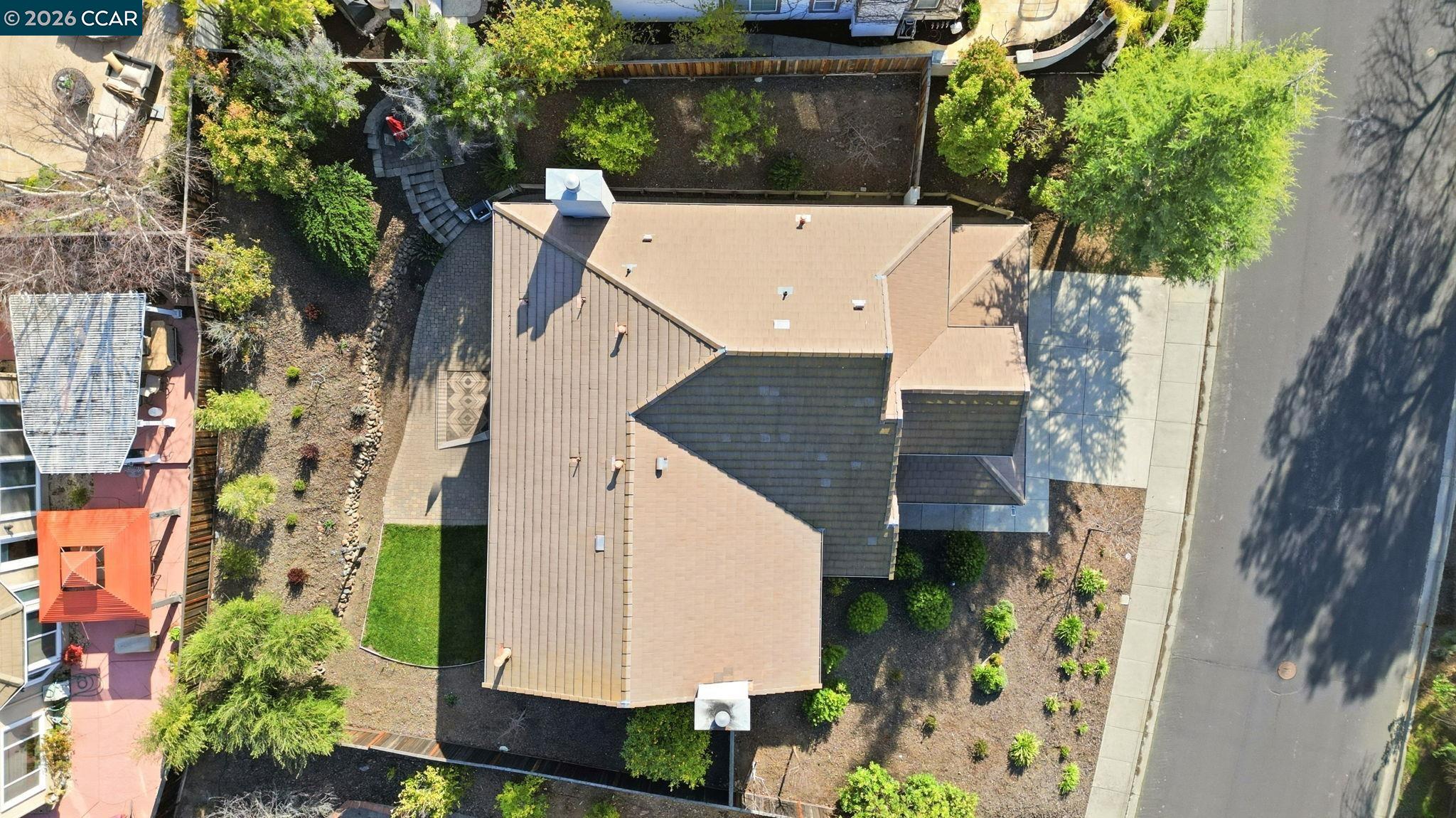 868 Deer Spring Cir