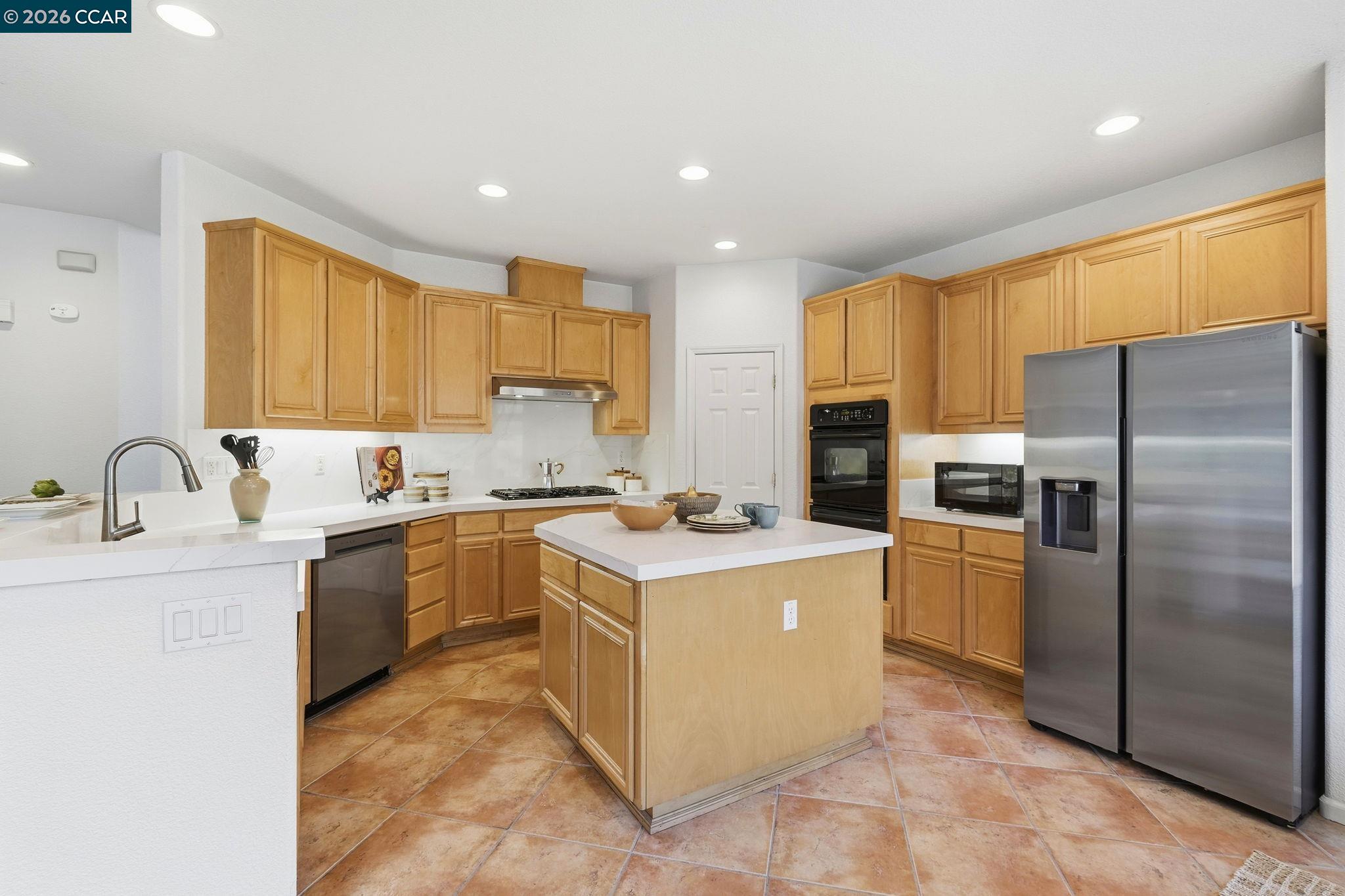 868 Deer Spring Cir