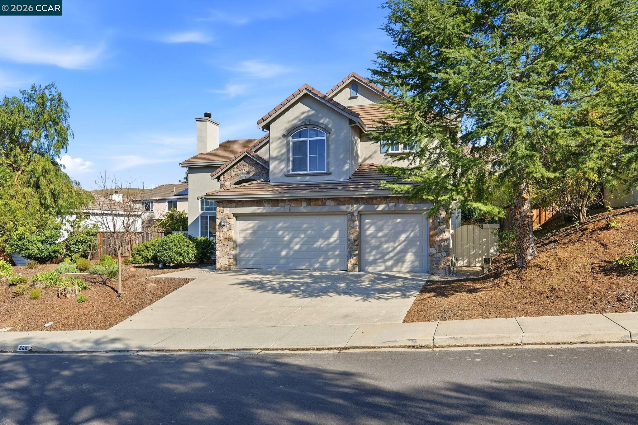 868 Deer Spring Cir