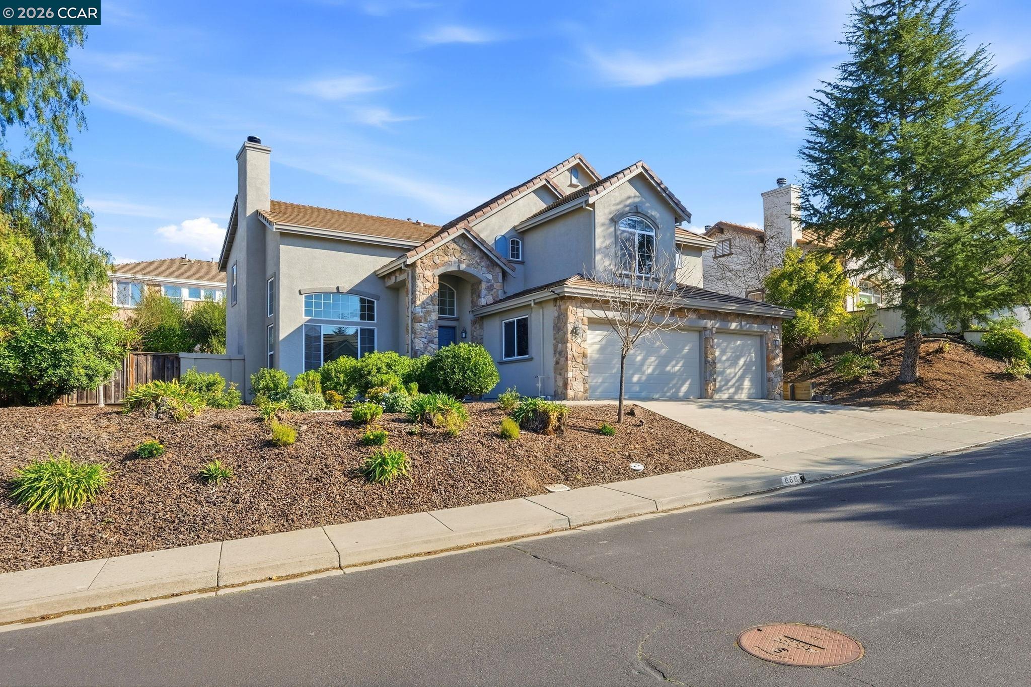 868 Deer Spring Cir