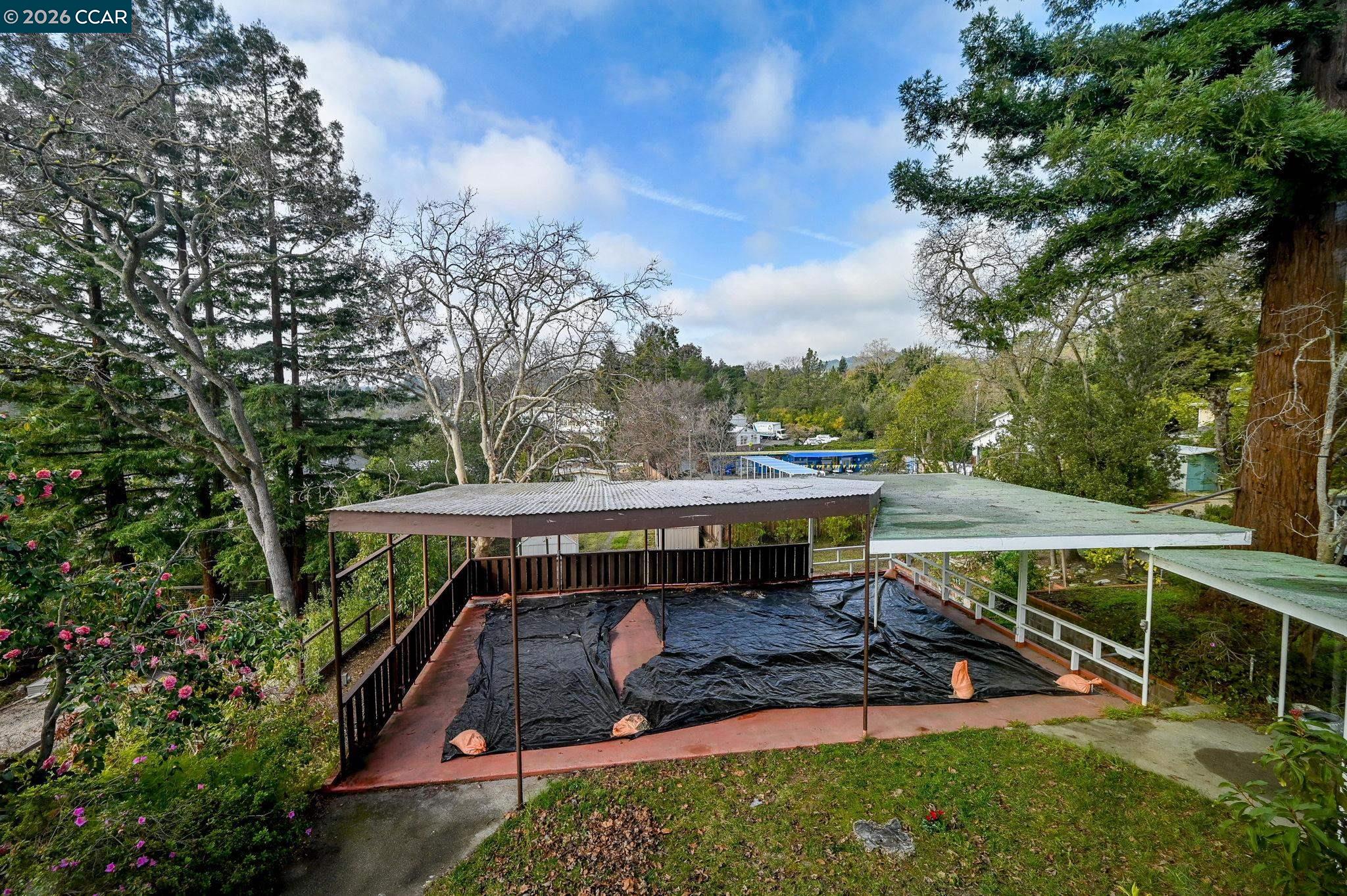 1521 Sunset Loop