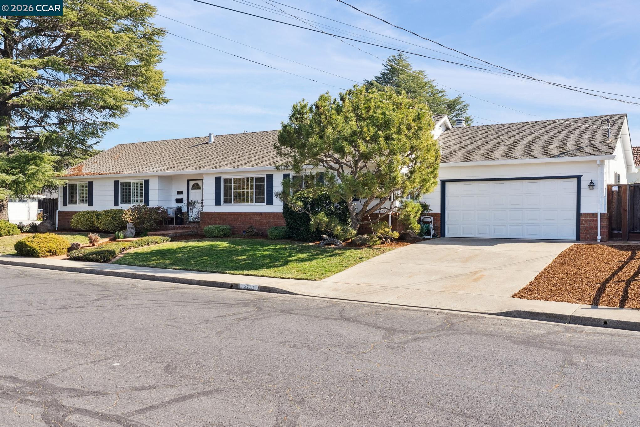 3770 Boxwood Ct