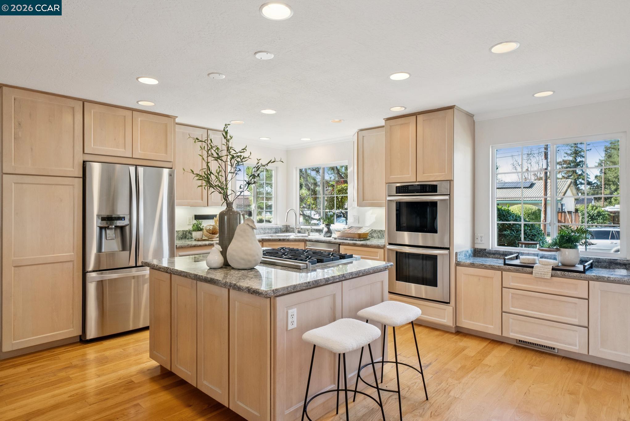 3770 Boxwood Ct