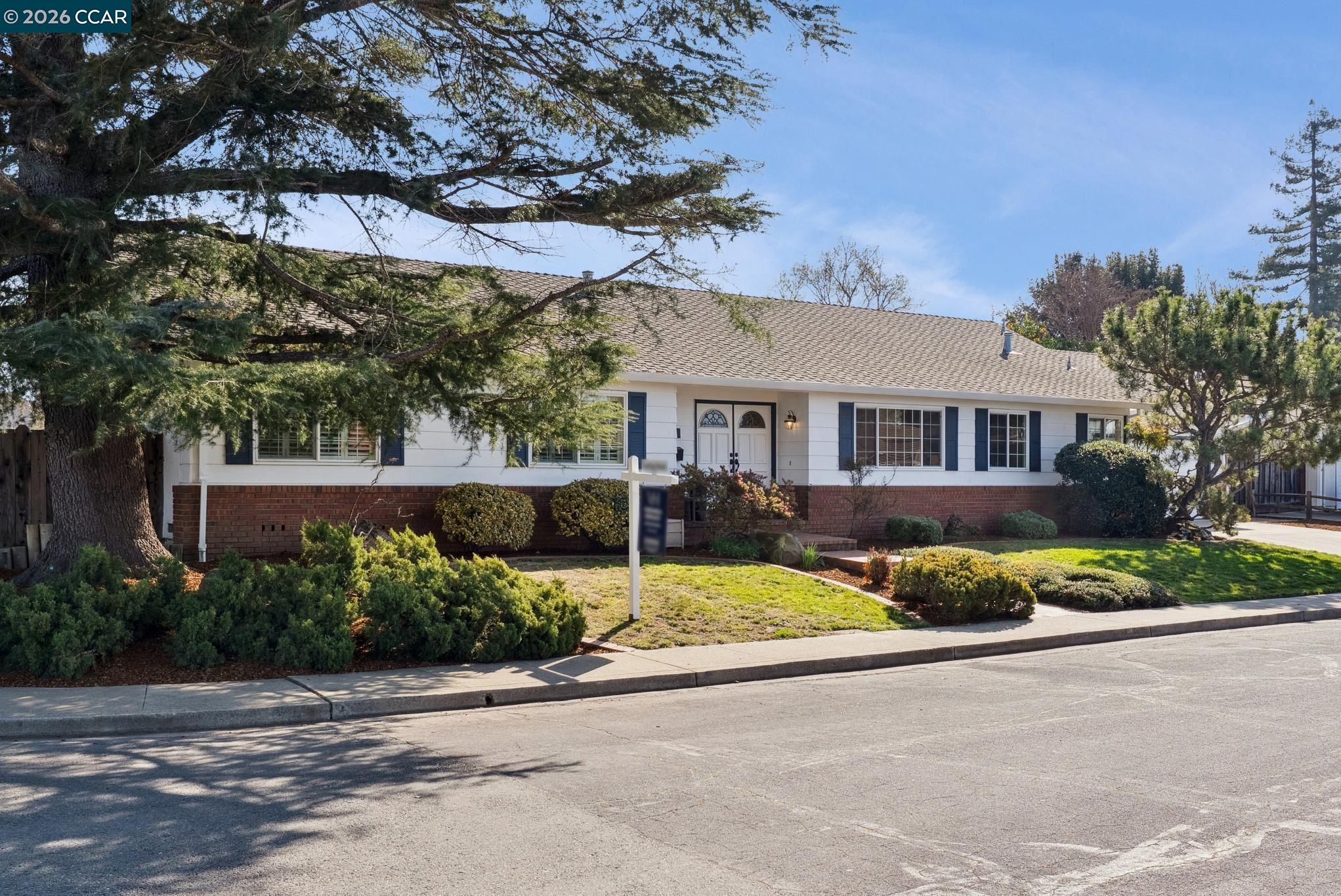 3770 Boxwood Ct