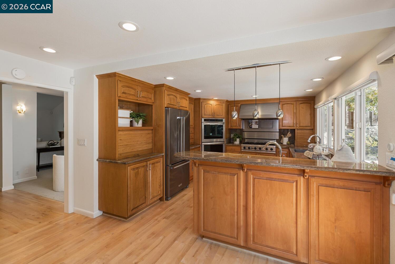 1555 Pebblebrook Ct
