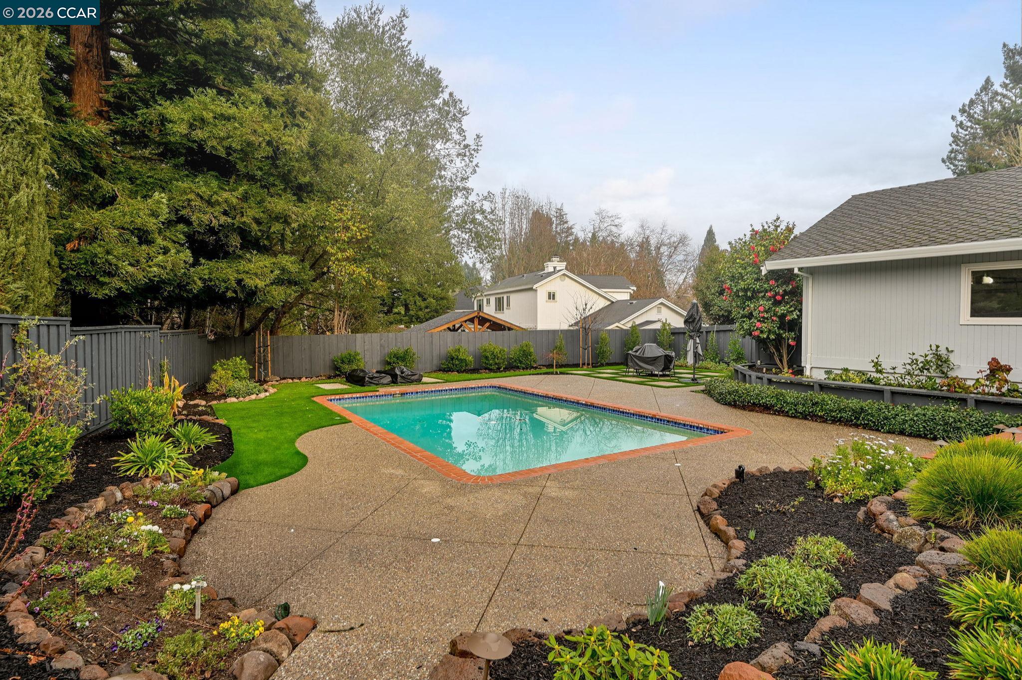 240 Morris Ranch Ct.
