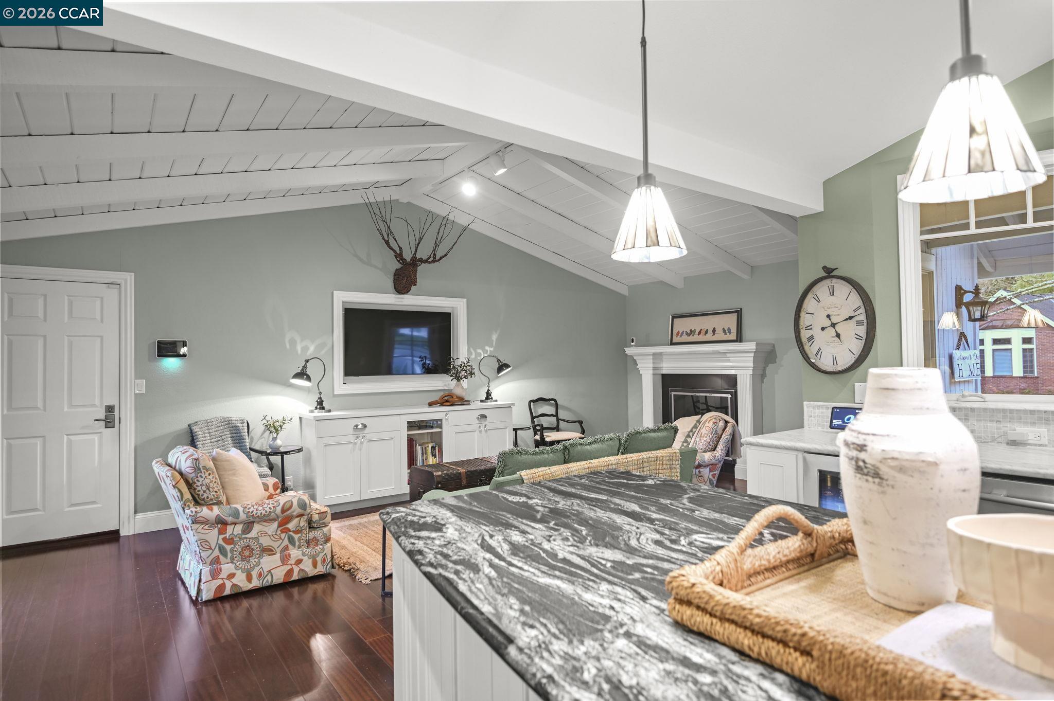 240 Morris Ranch Ct.