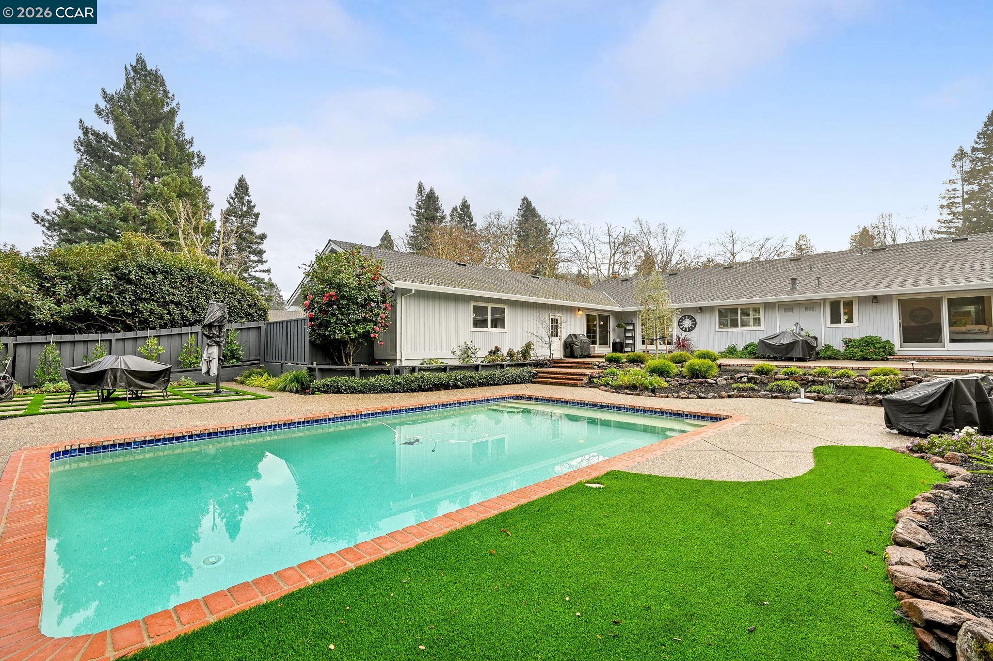 240 Morris Ranch Ct.