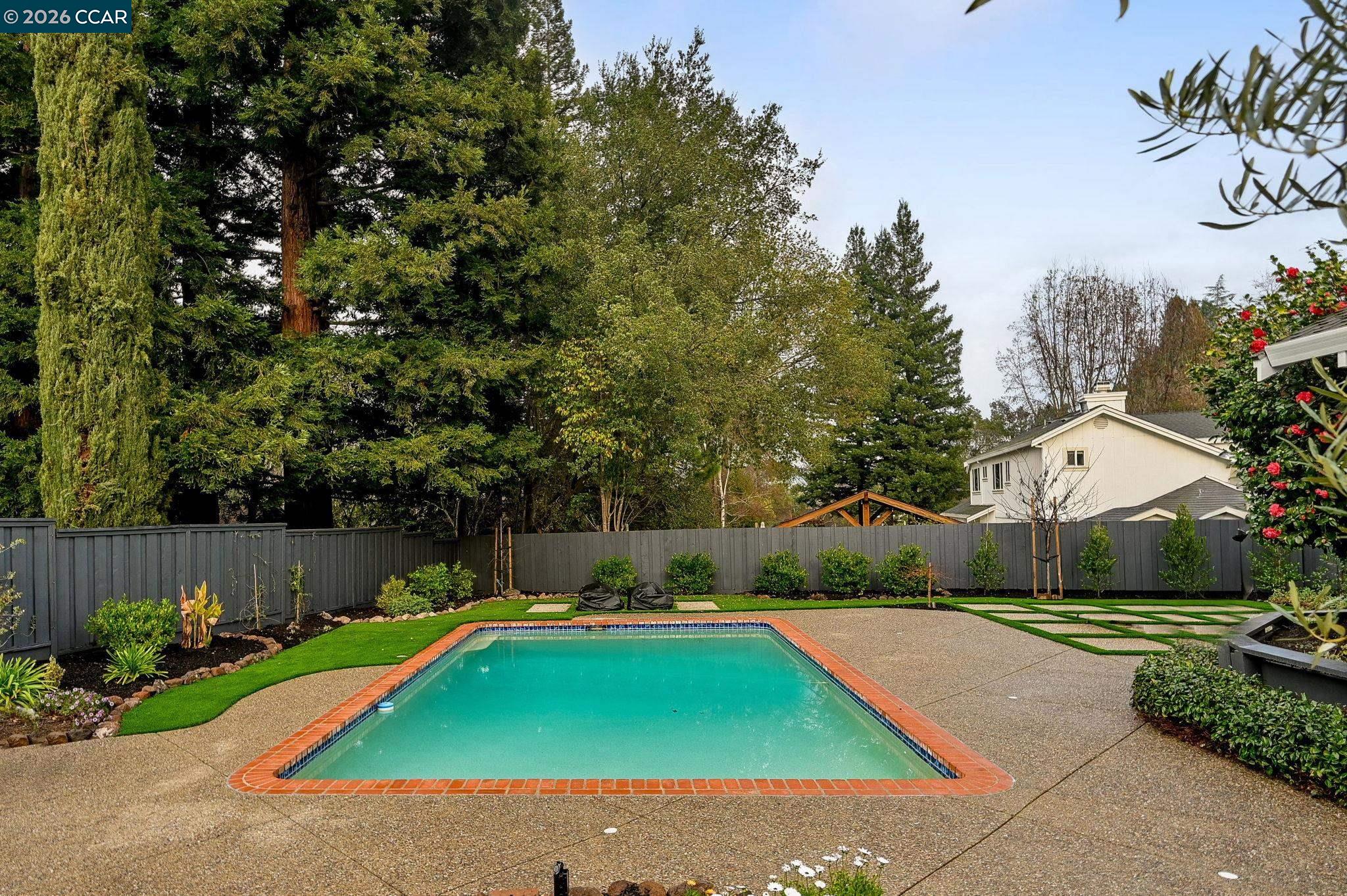 240 Morris Ranch Ct.