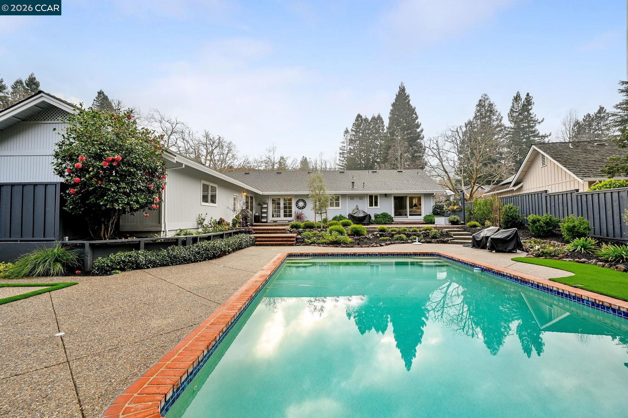 240 Morris Ranch Ct.