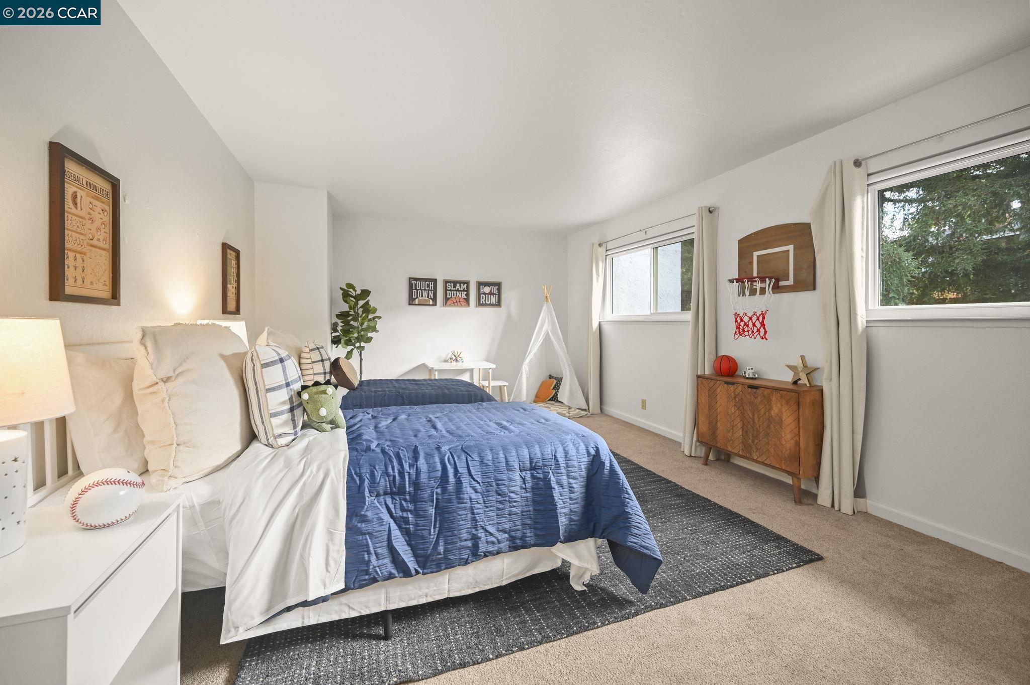 1109 Cardigan Dr