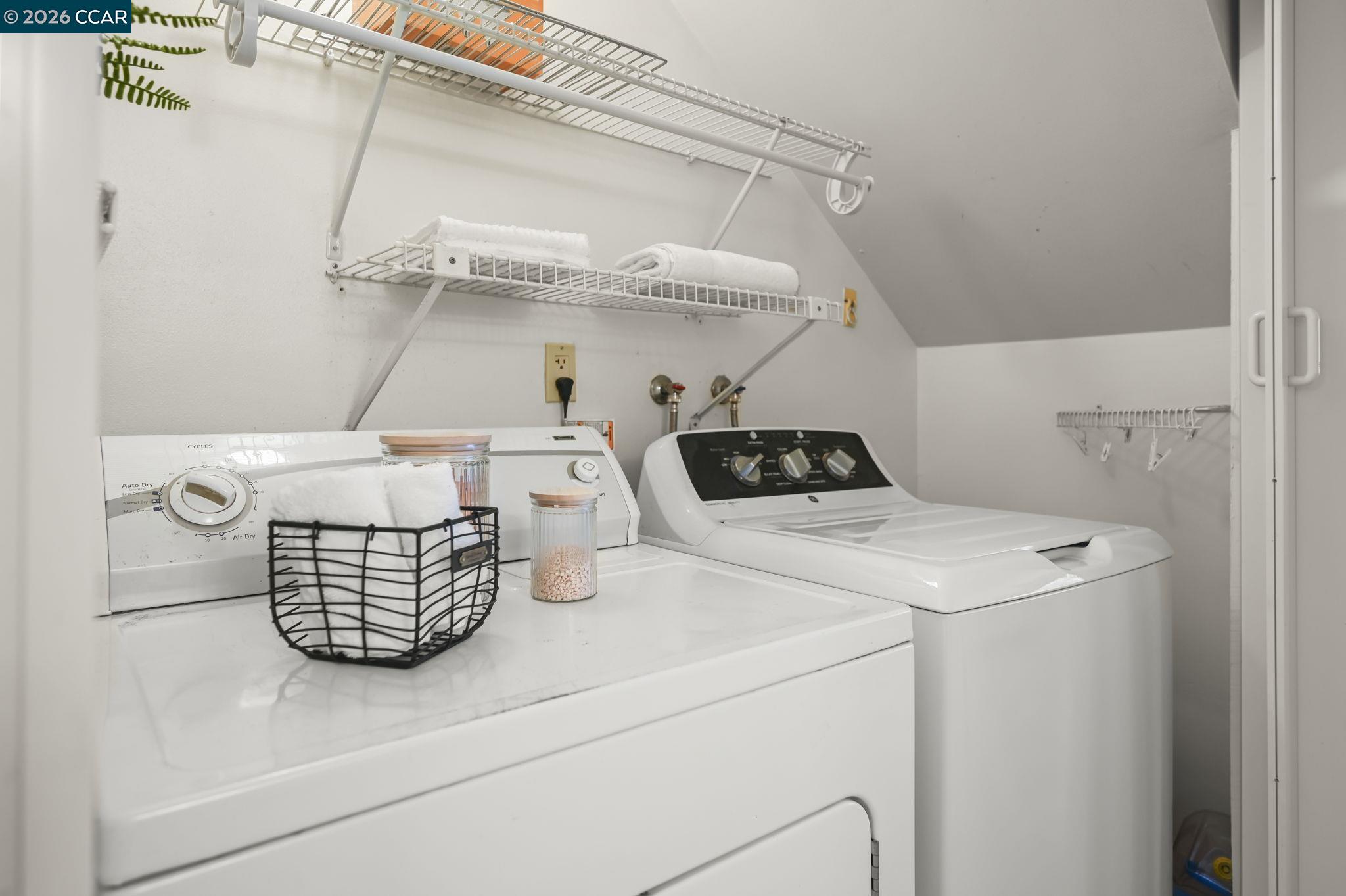 1109 Cardigan Dr