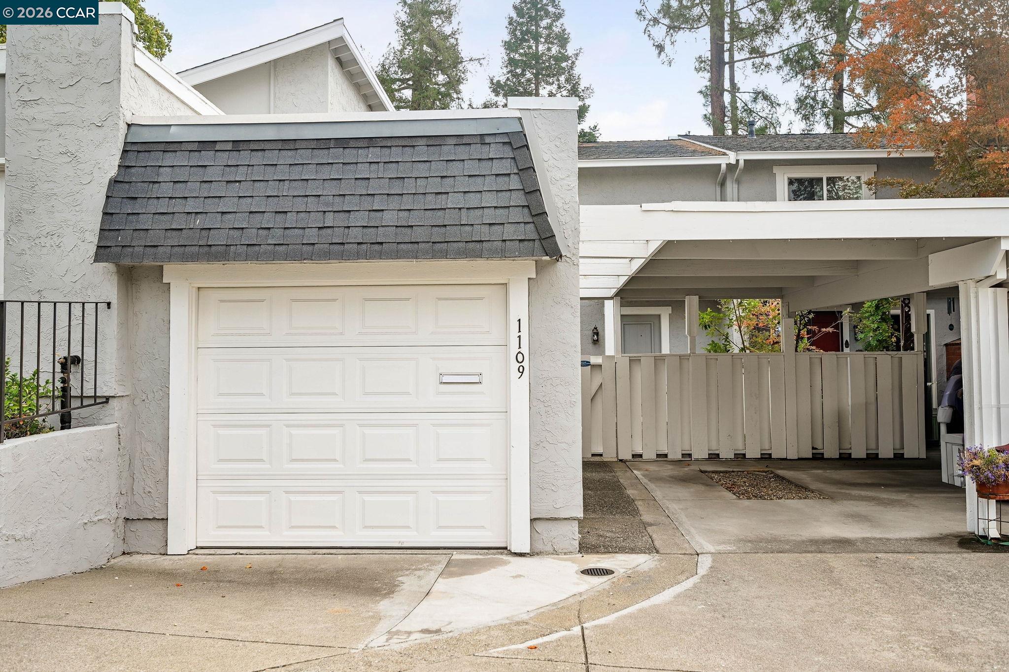 1109 Cardigan Dr