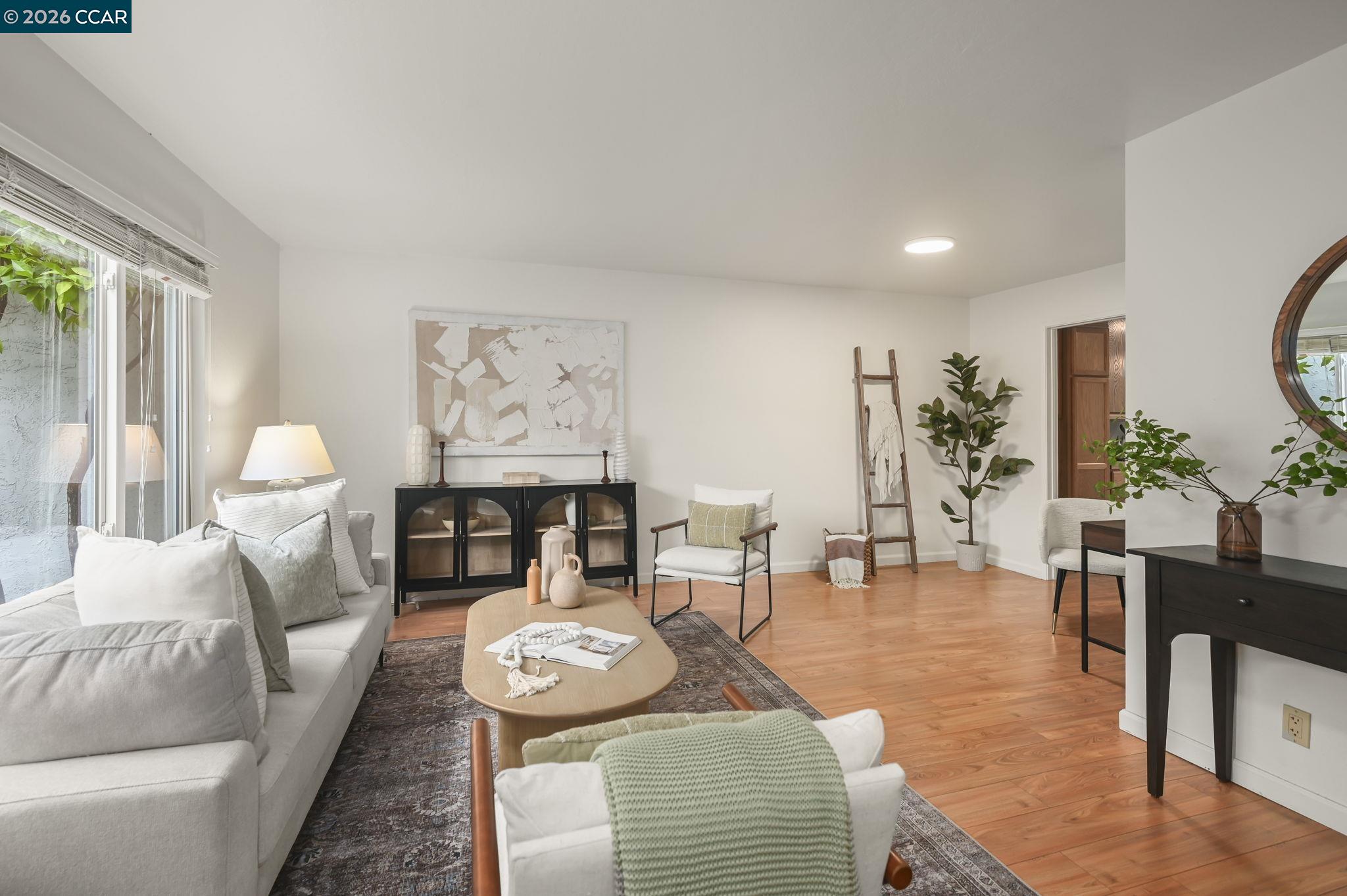 1109 Cardigan Dr