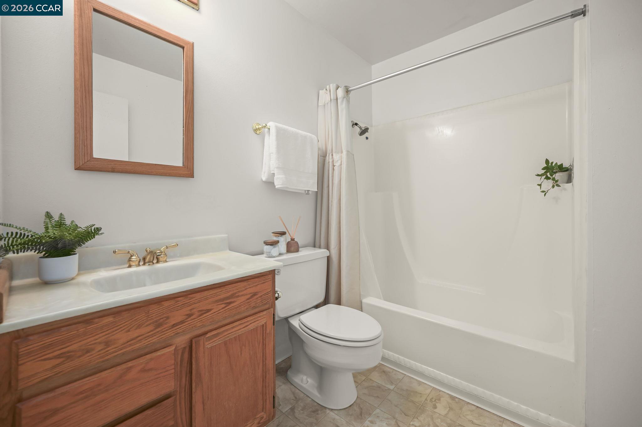 1109 Cardigan Dr