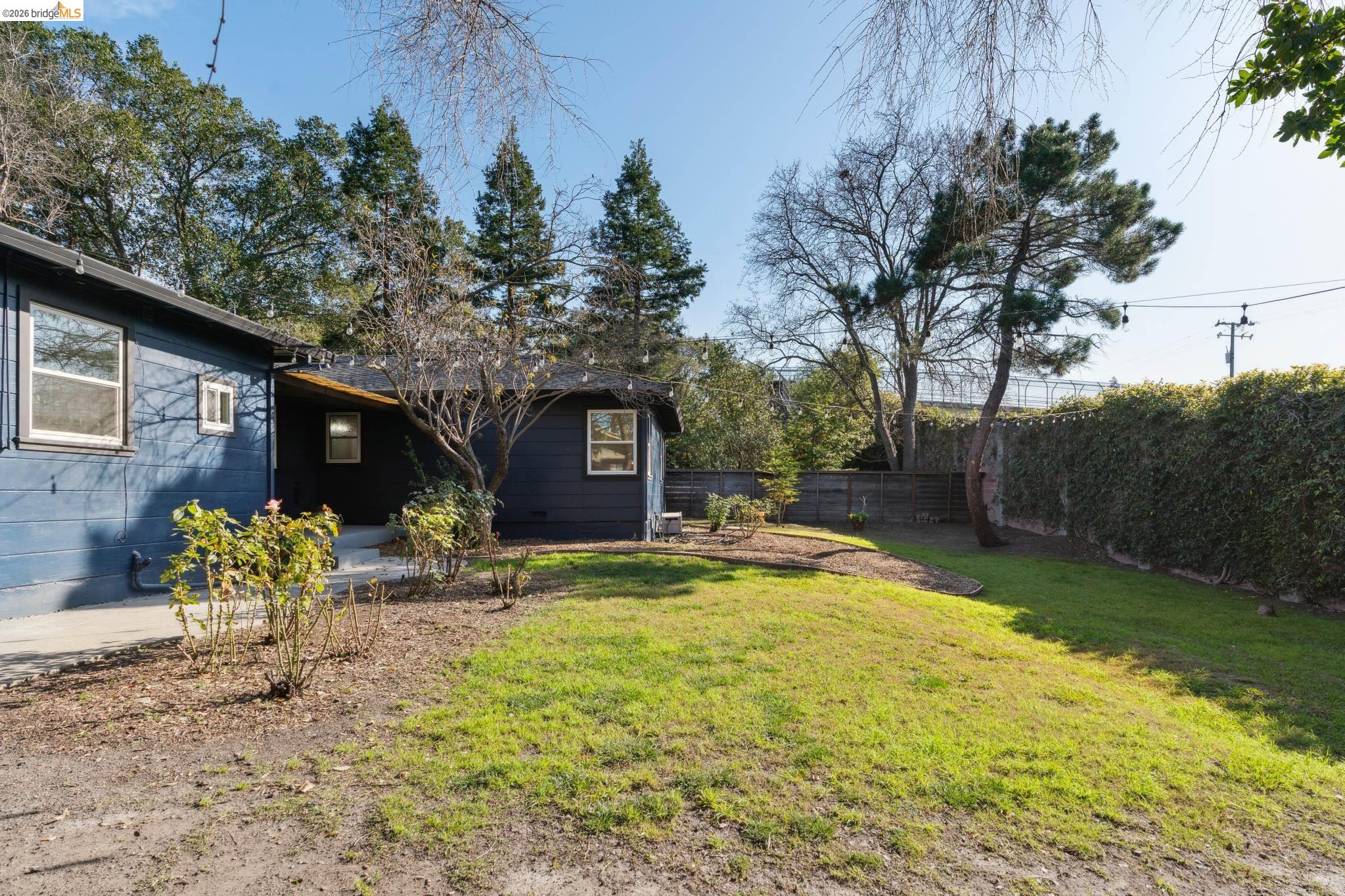 180 Andrea Dr