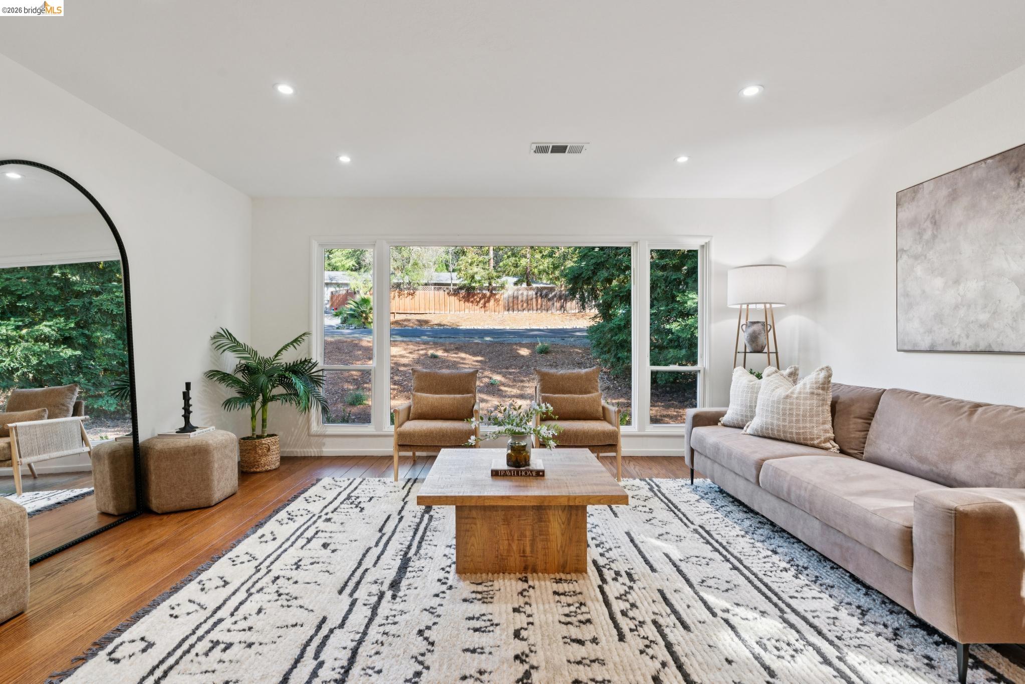 180 Andrea Dr