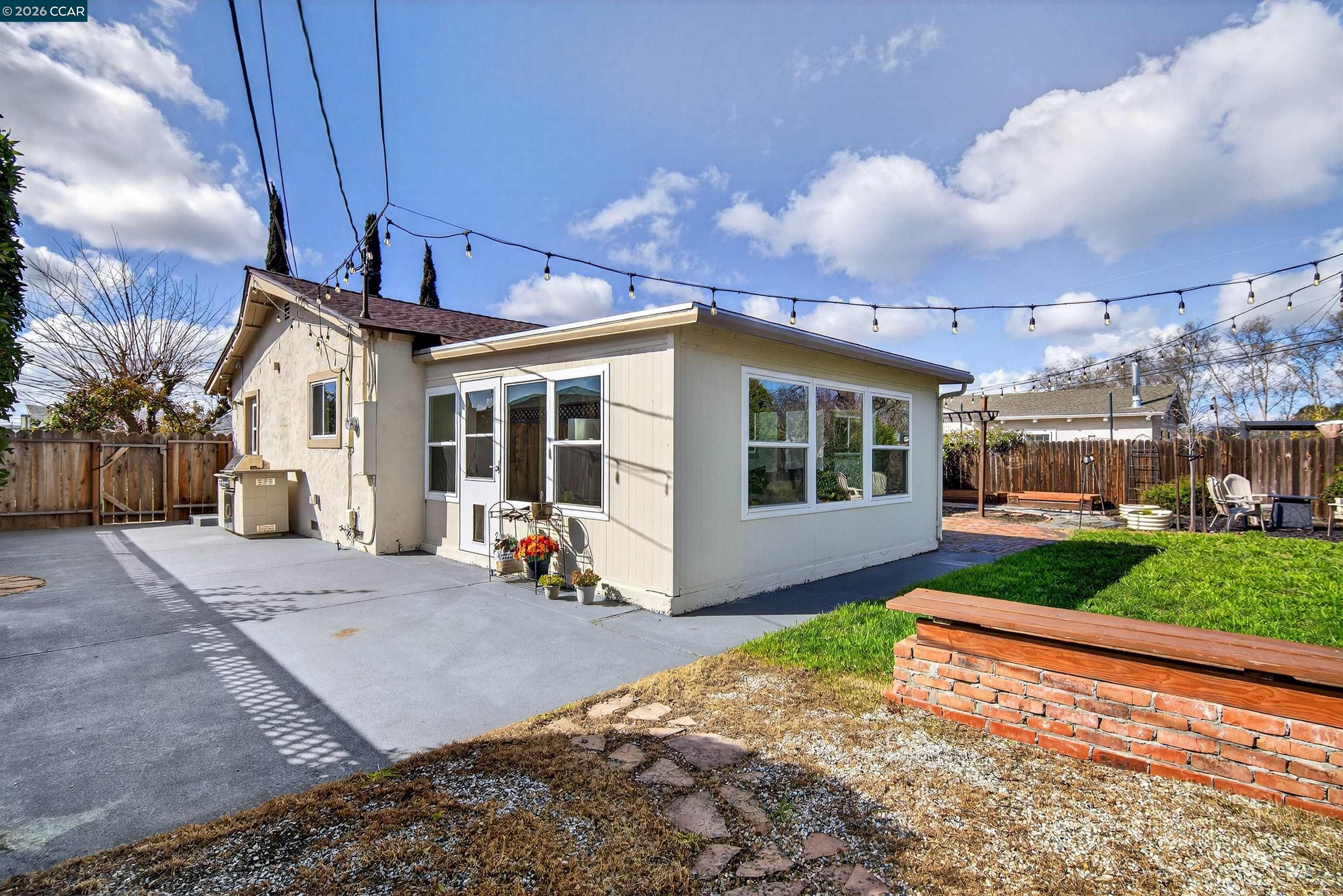 4273 Armand Dr