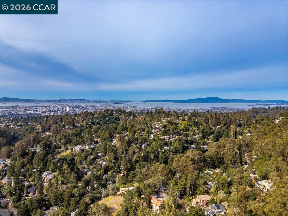 7875 Skyline Blvd