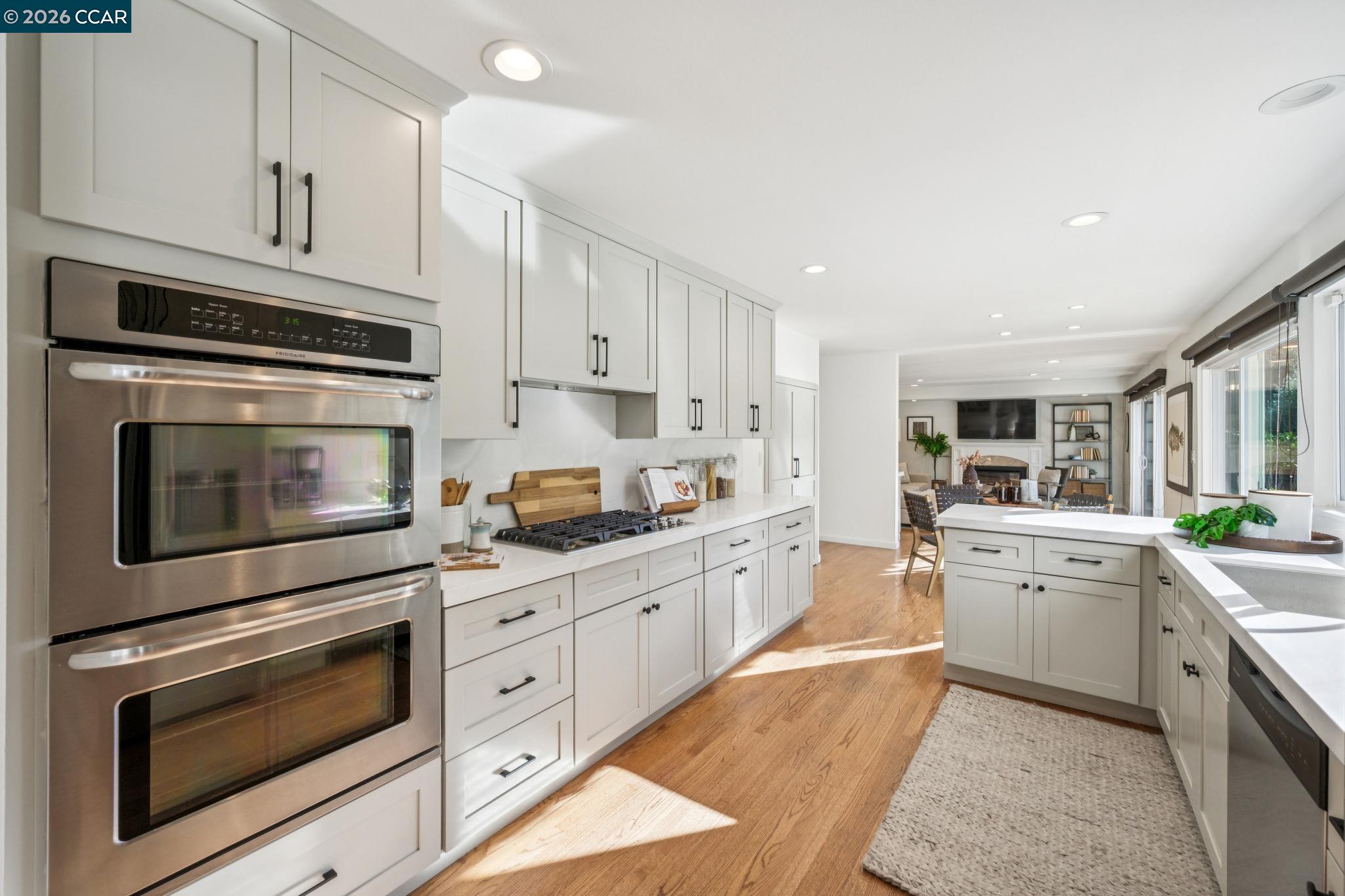 131 Pebble Ln