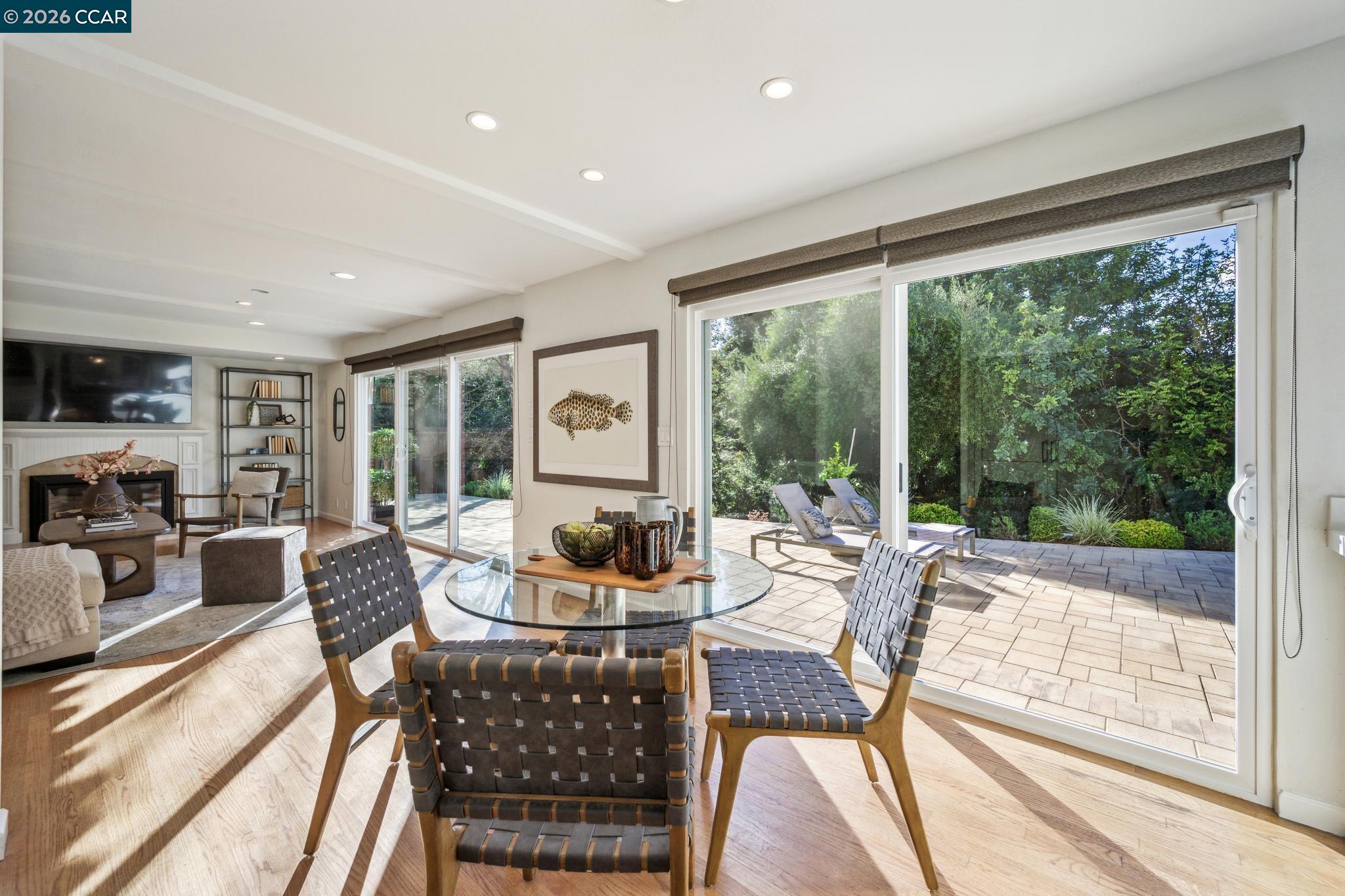 131 Pebble Ln