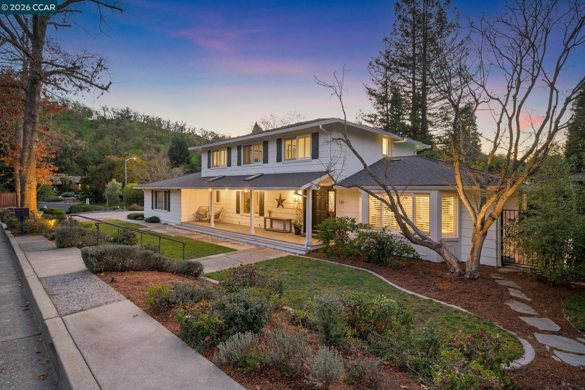 131 Pebble Ln