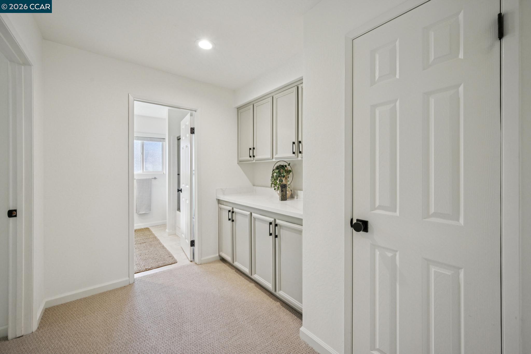 131 Pebble Ln