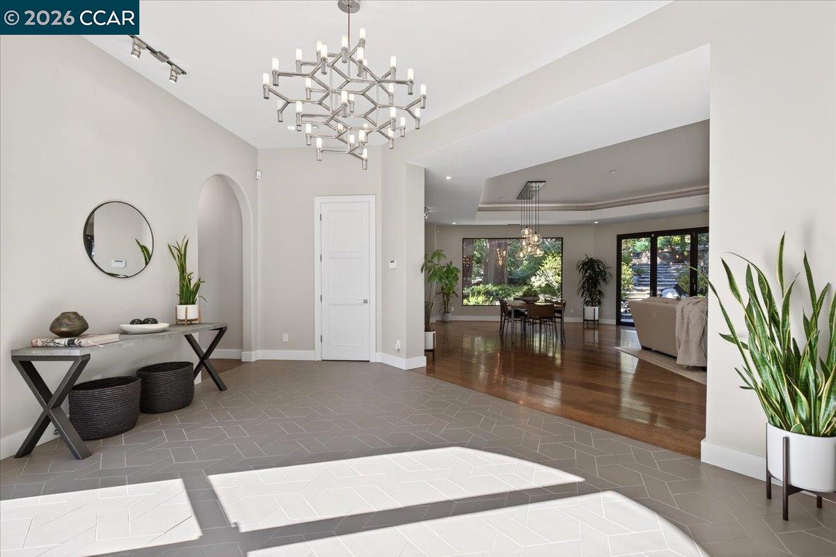 20 Monticello Ct