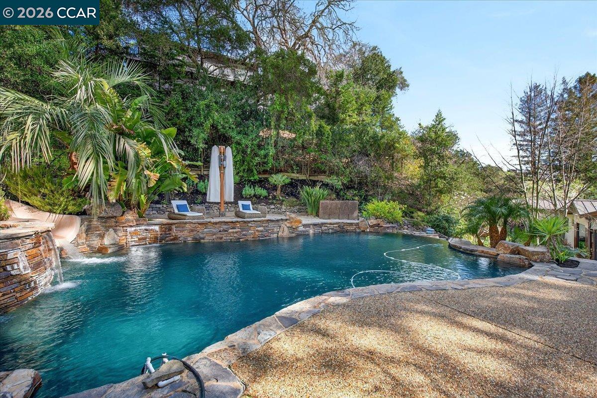 20 Monticello Ct
