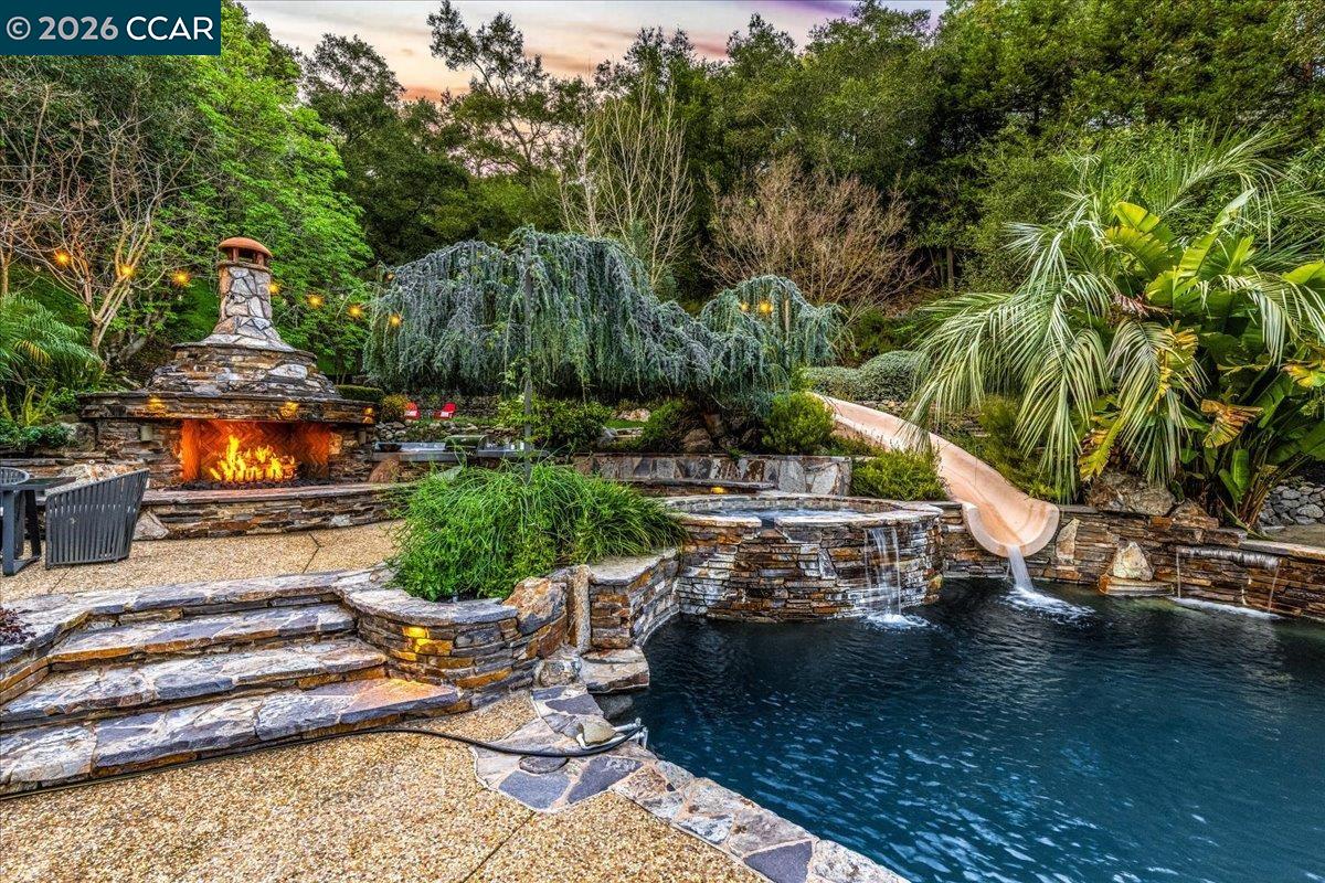 20 Monticello Ct