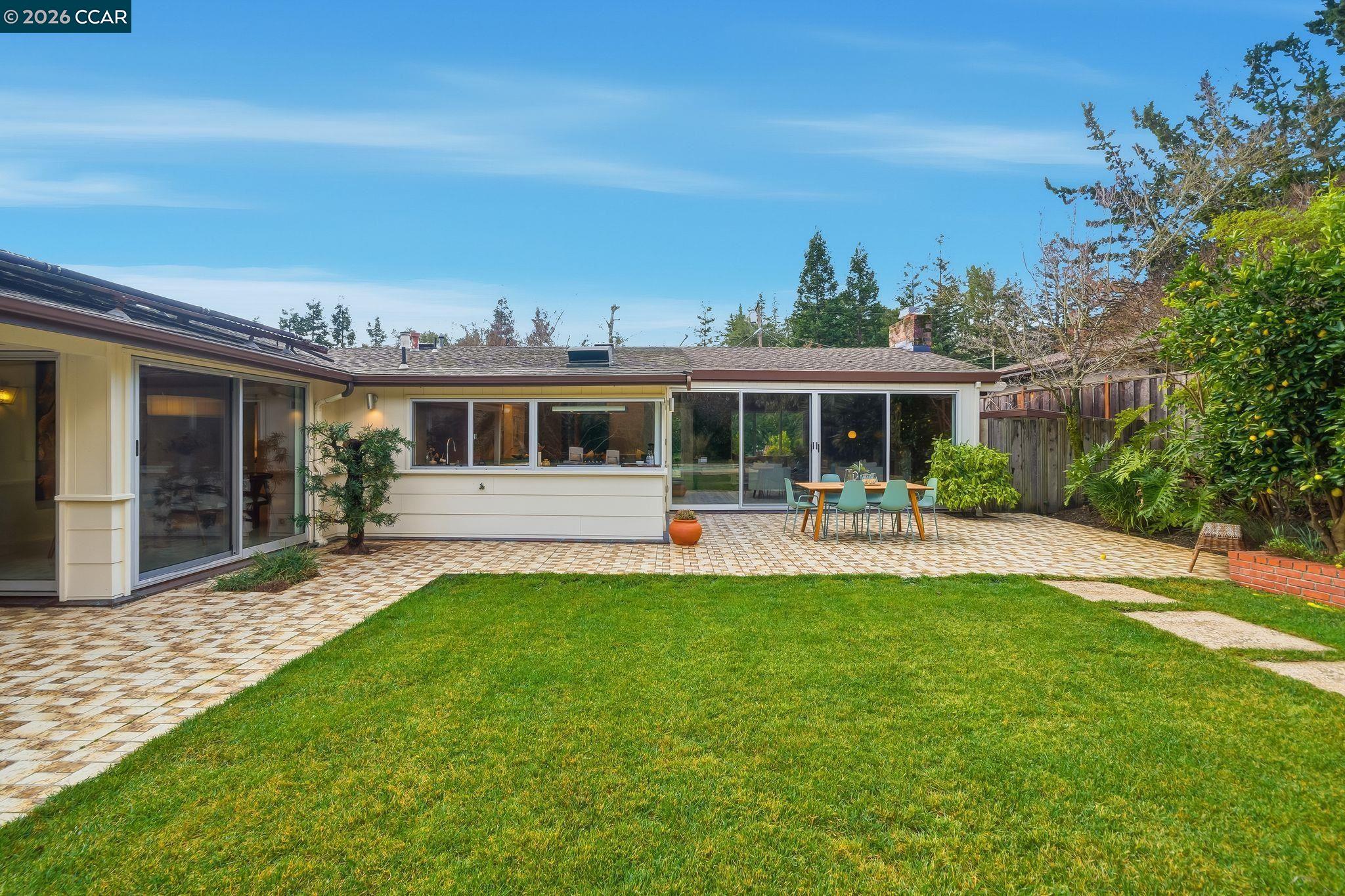 4018 Tilden Ln