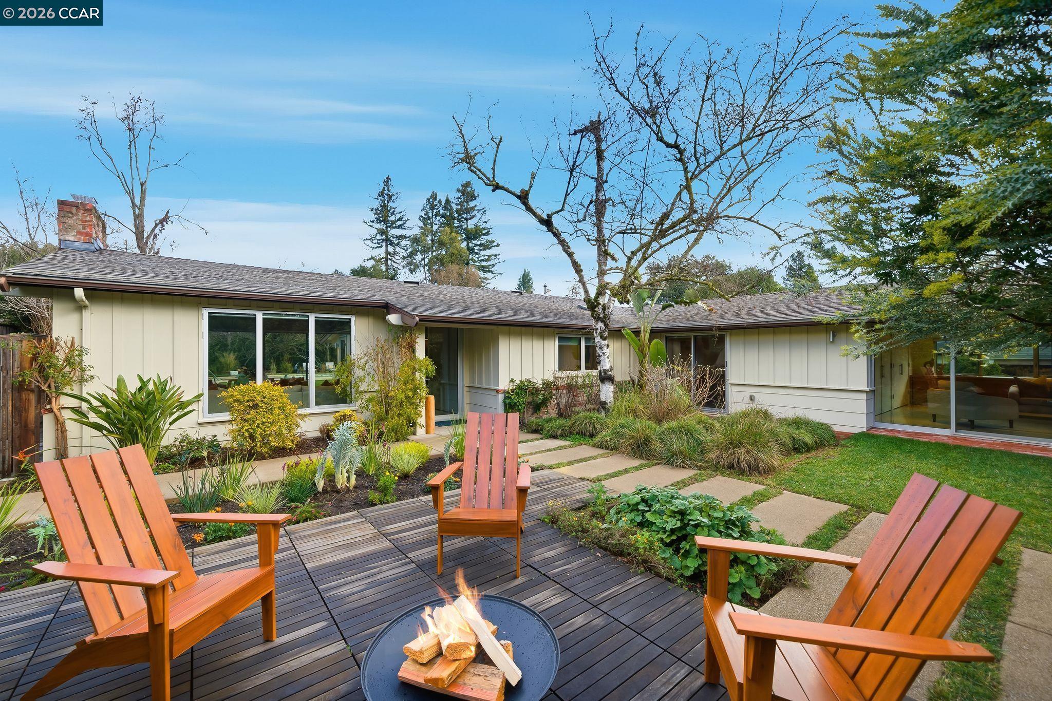 4018 Tilden Ln
